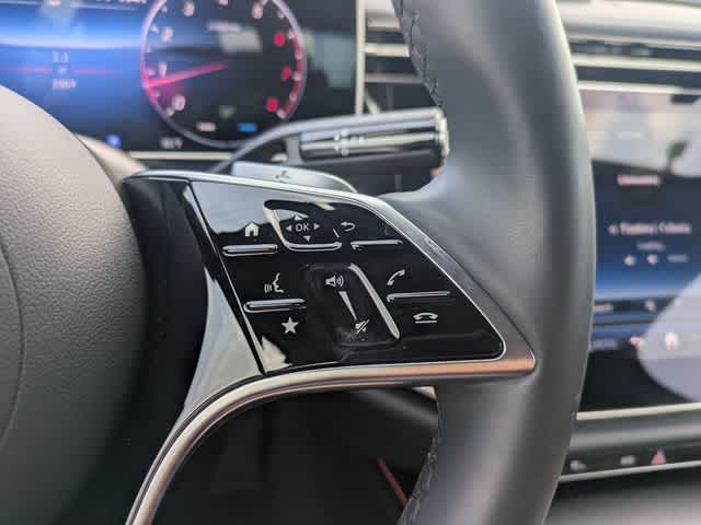 Thumbnail: 2025 Mercedes-Benz E-Class - 25