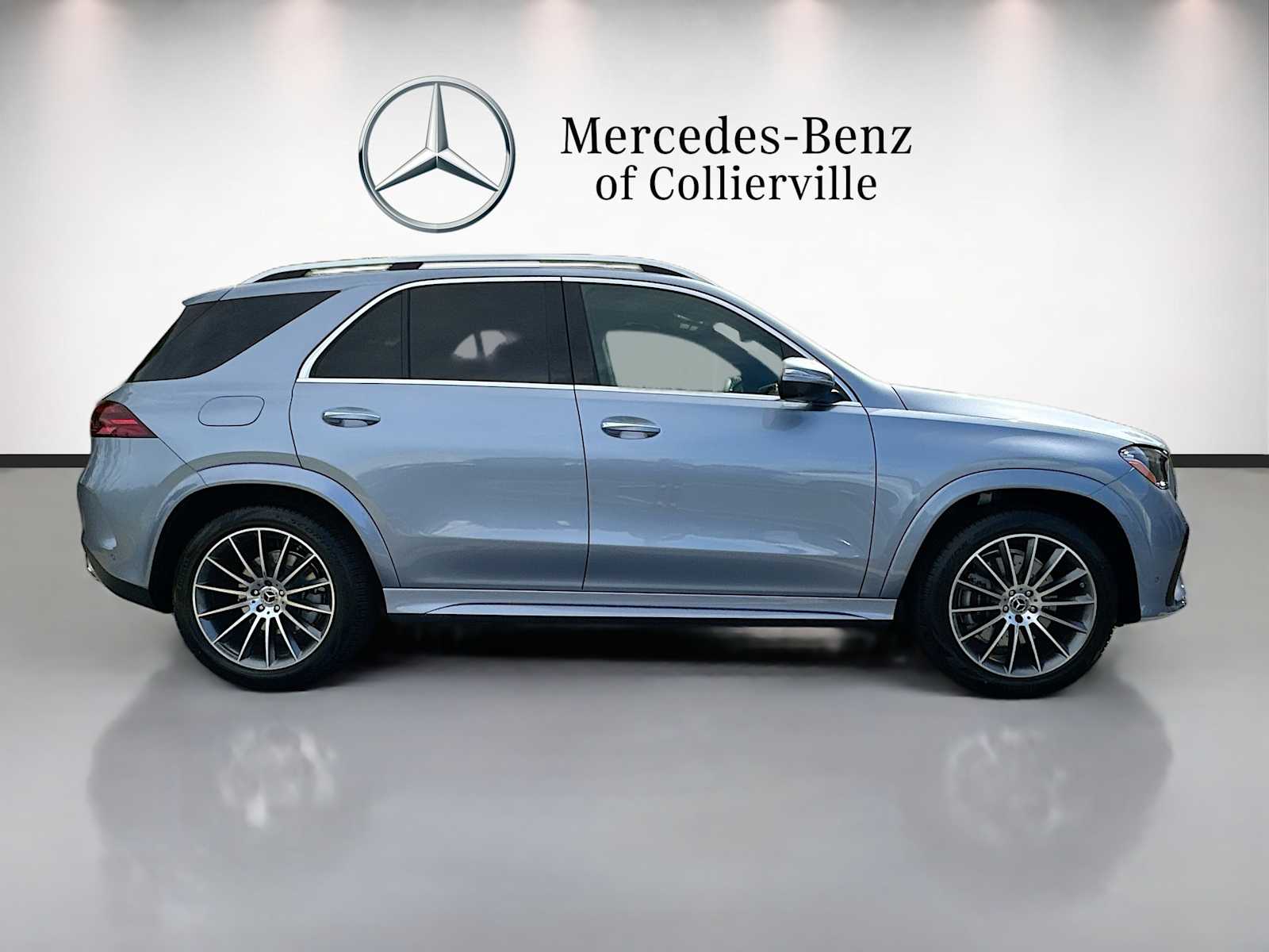 Thumbnail: 2026 Mercedes-Benz GLE - 4