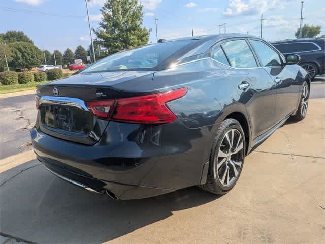 Thumbnail: 2017 Nissan Maxima - 8