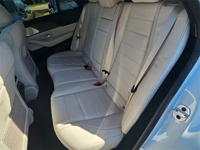 Thumbnail: 2026 Mercedes-Benz GLE - 20