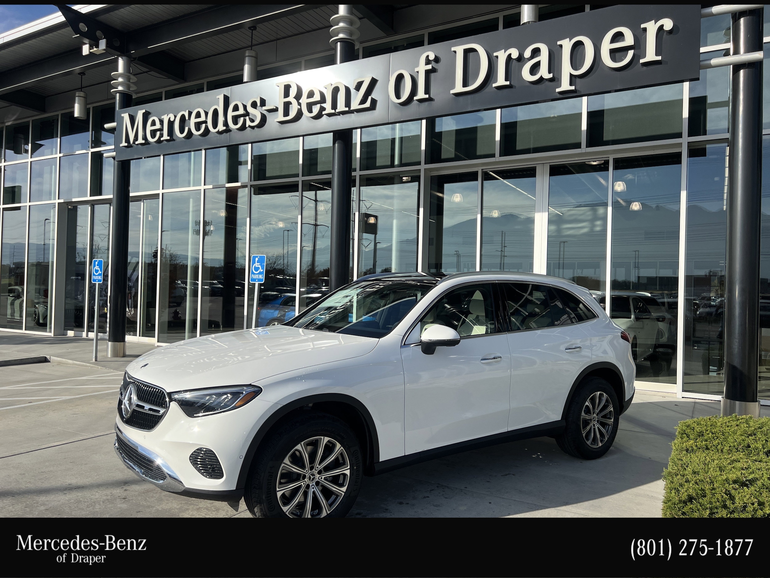 2026 Mercedes-Benz GLC Base's photo