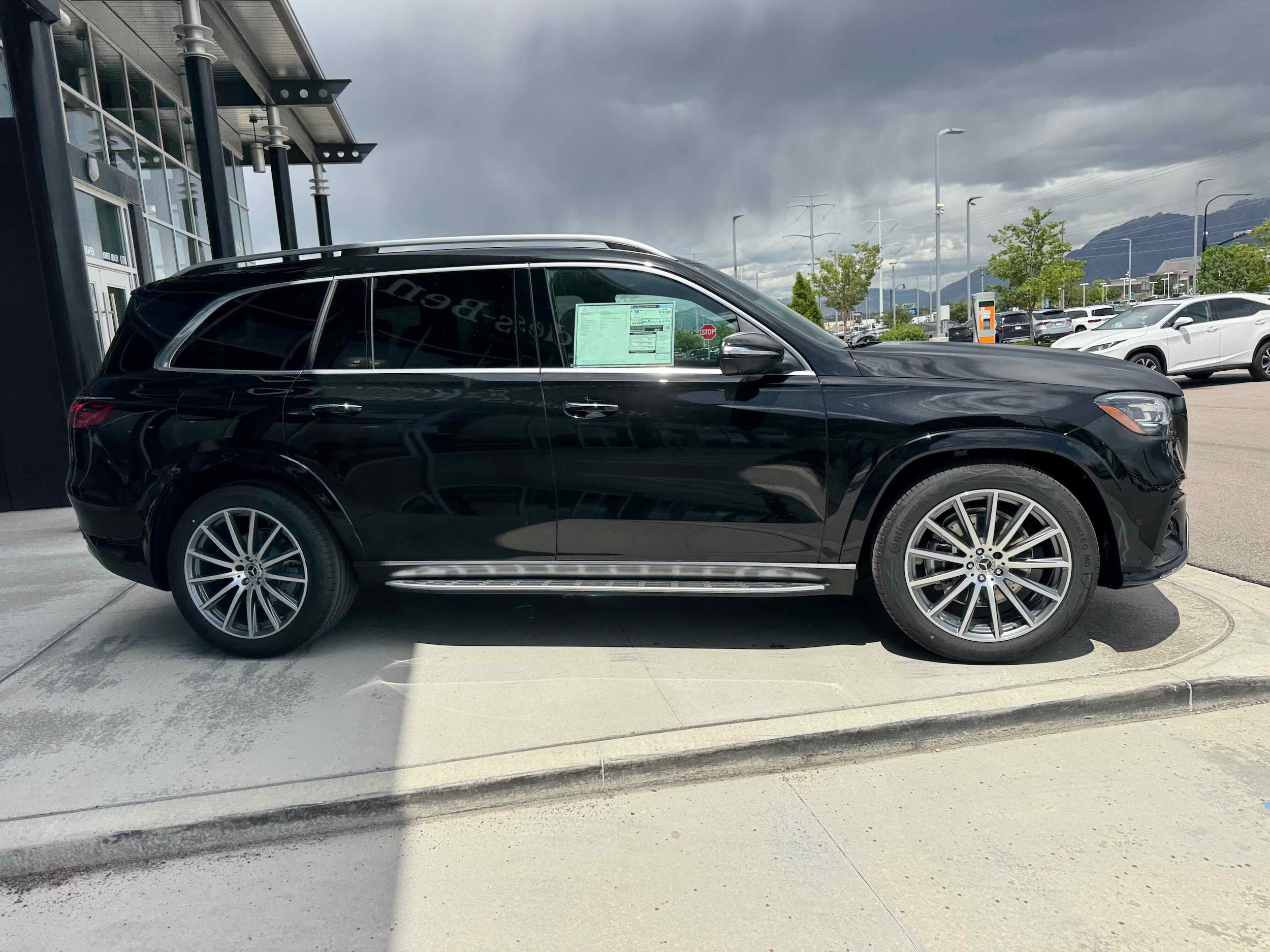 2025 Mercedes-Benz GLS Base - Photo 10