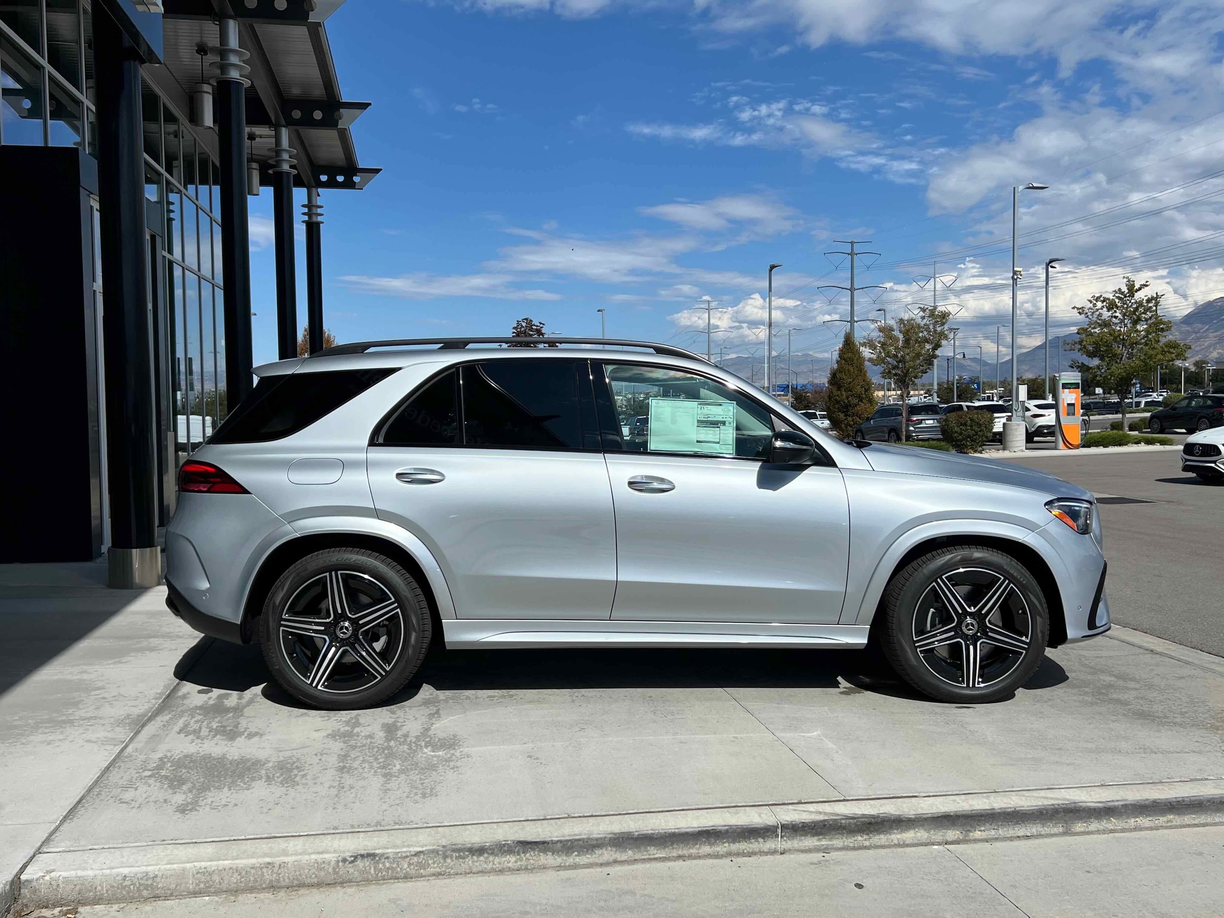 2026 Mercedes-Benz GLE GLE450 - Photo 9