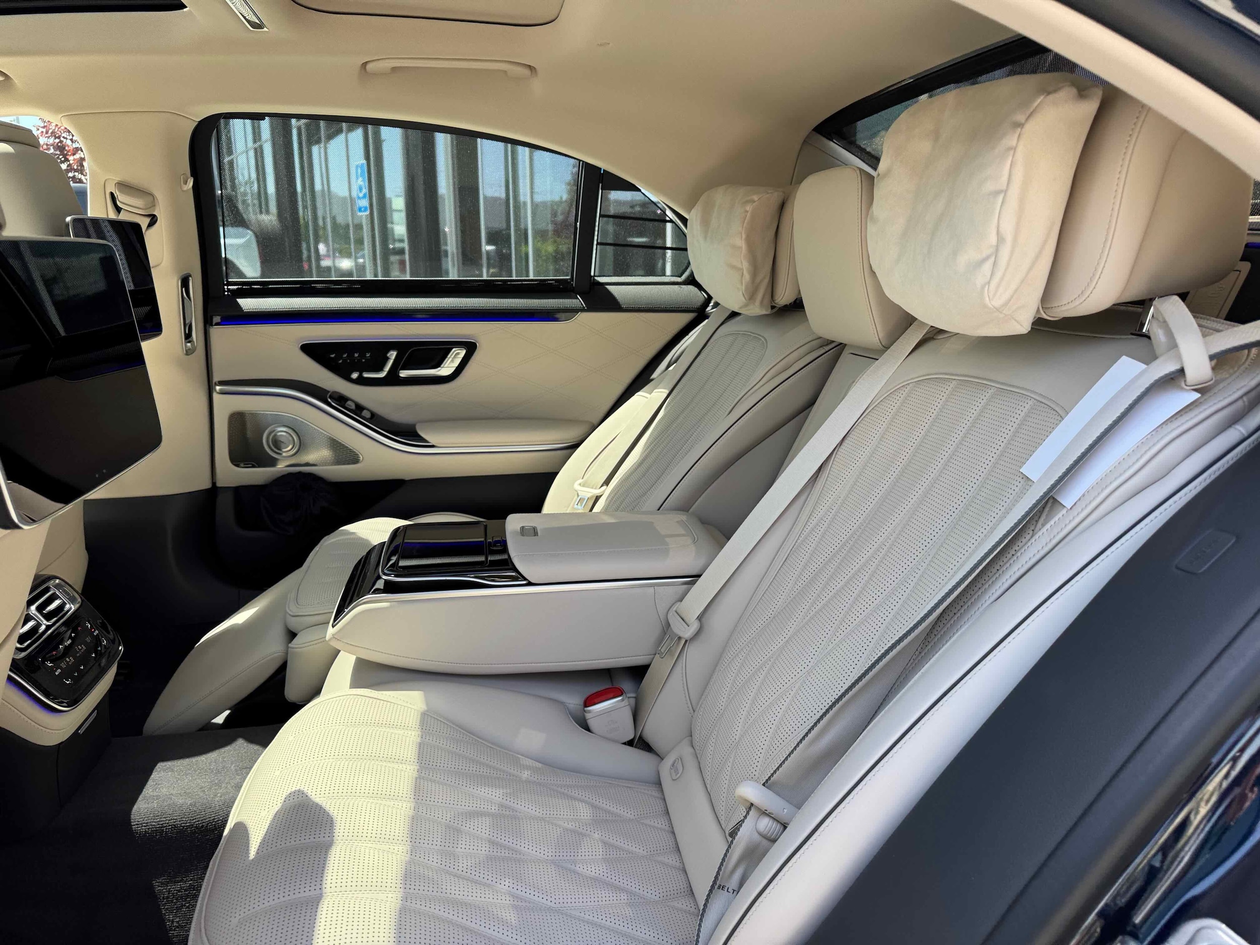2025 Mercedes-Benz S-Class S 63 - Photo 28