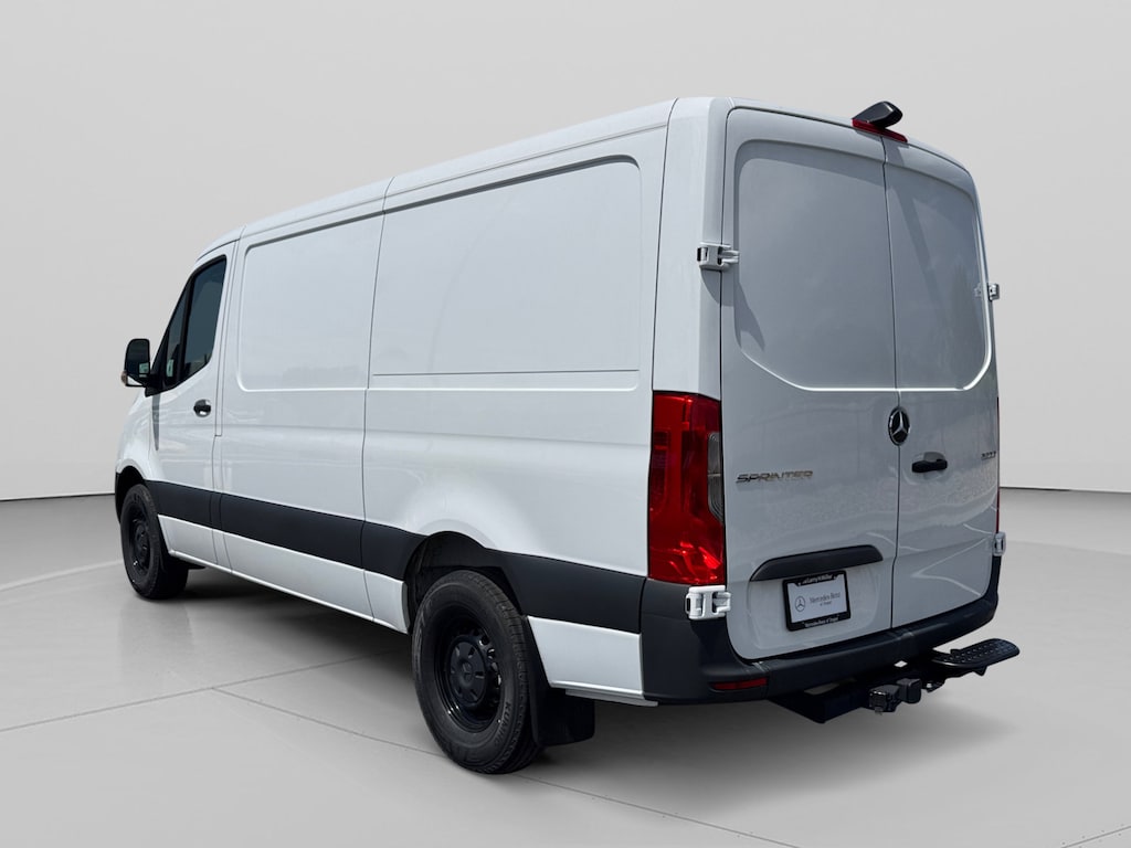 New 2025 Mercedes-Benz Sprinter 2500 2500 Standard Roof I4 Diesel 144 RWD