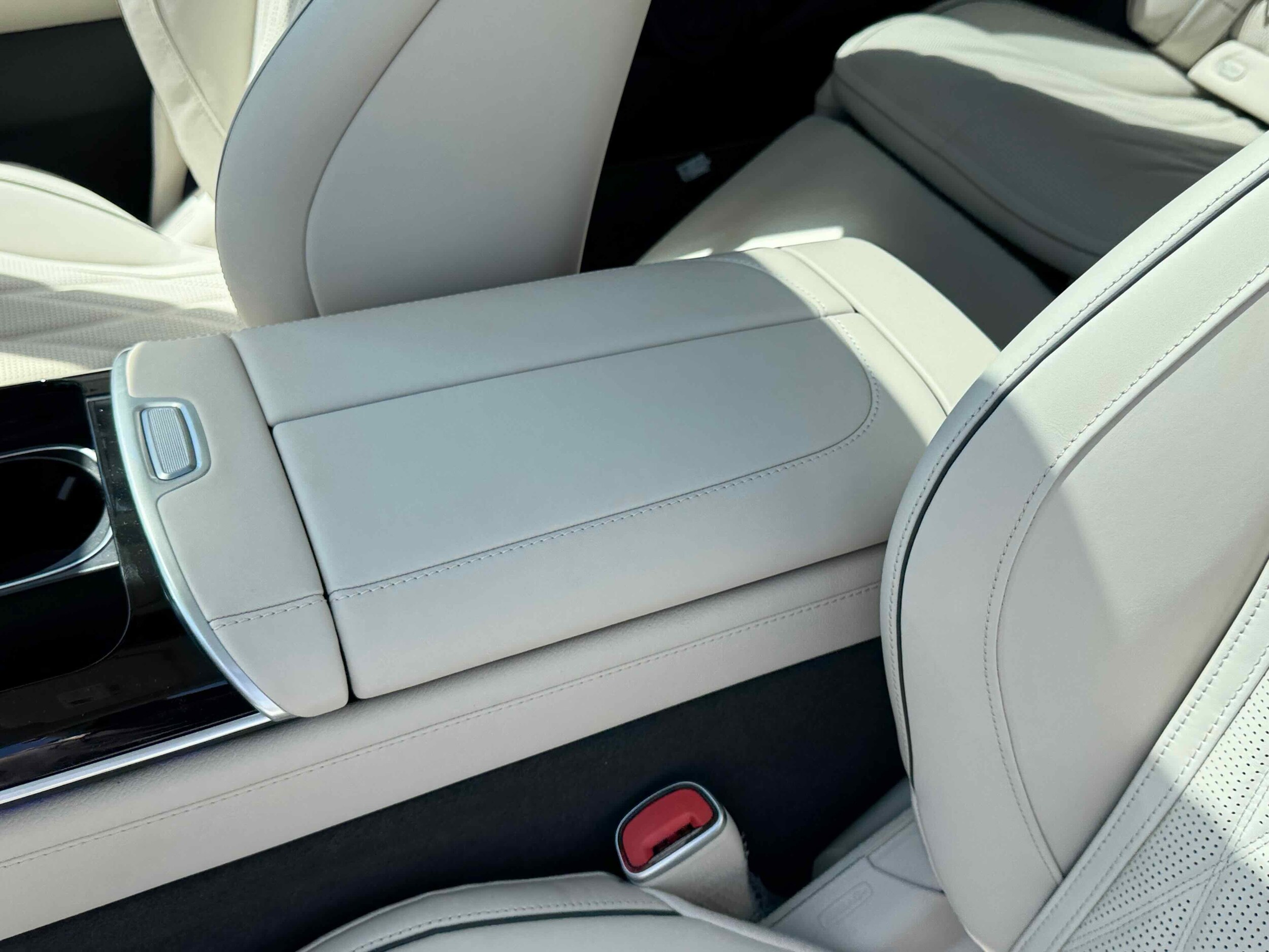 2025 Mercedes-Benz S-Class S 63 - Photo 26