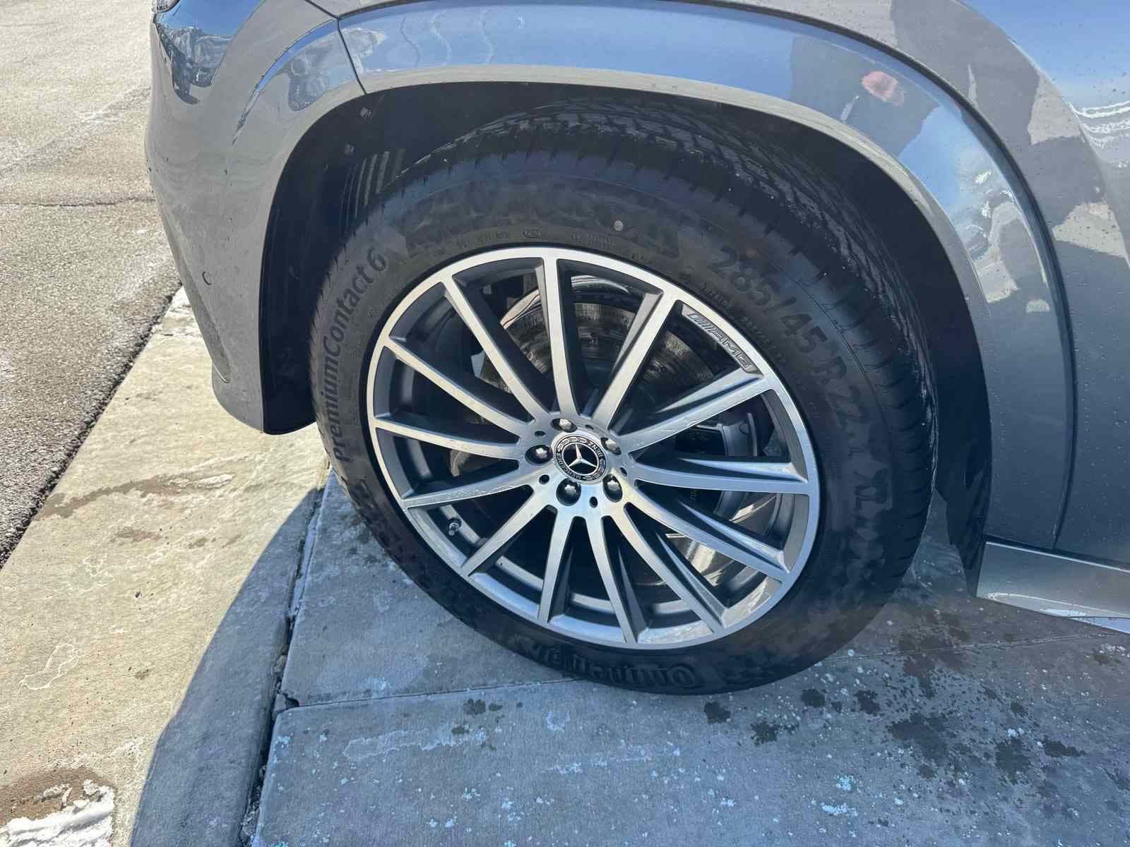 2025 Mercedes-Benz GLS Base - Photo 15