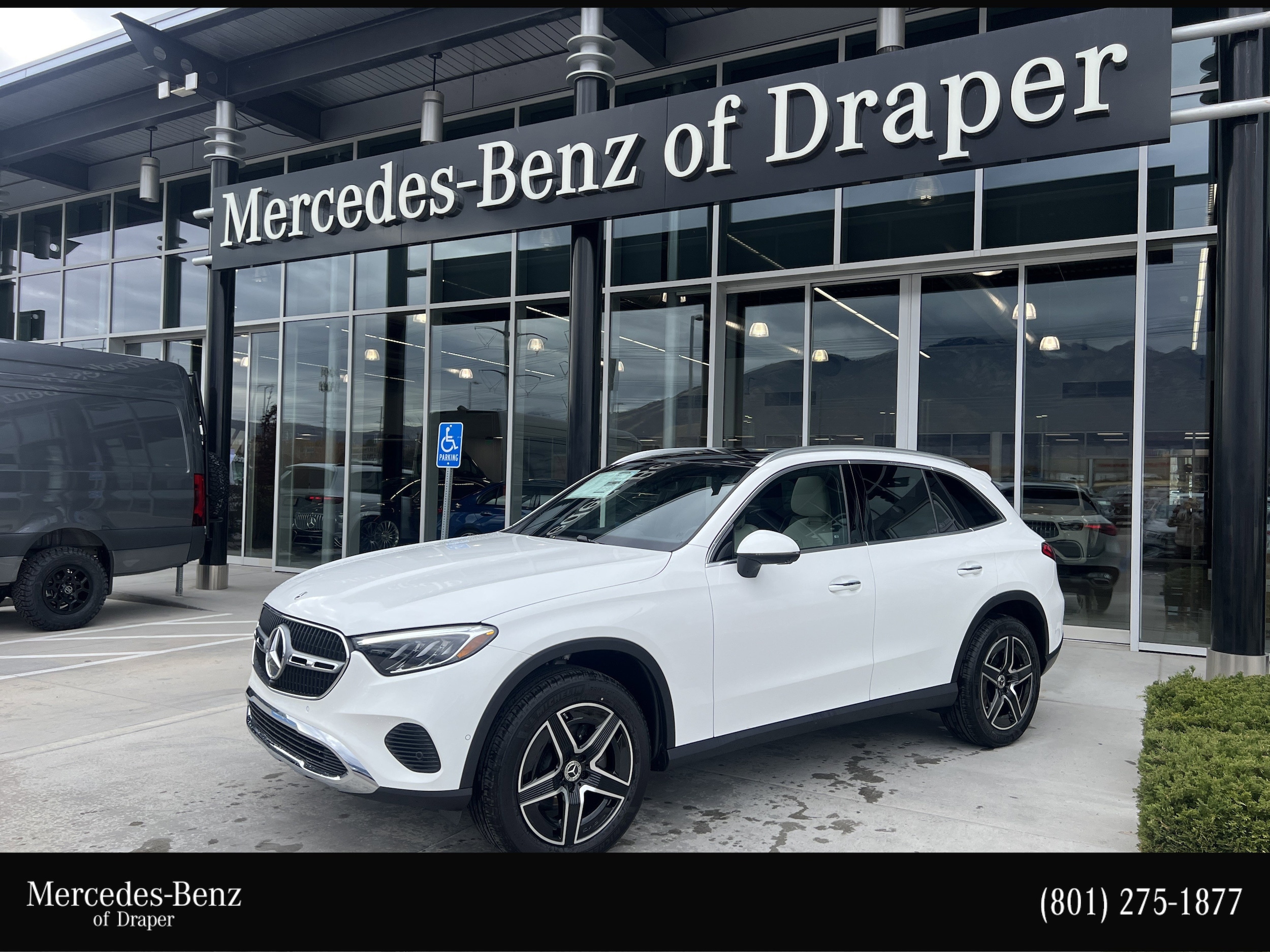 2026 Mercedes-Benz GLC Base's photo