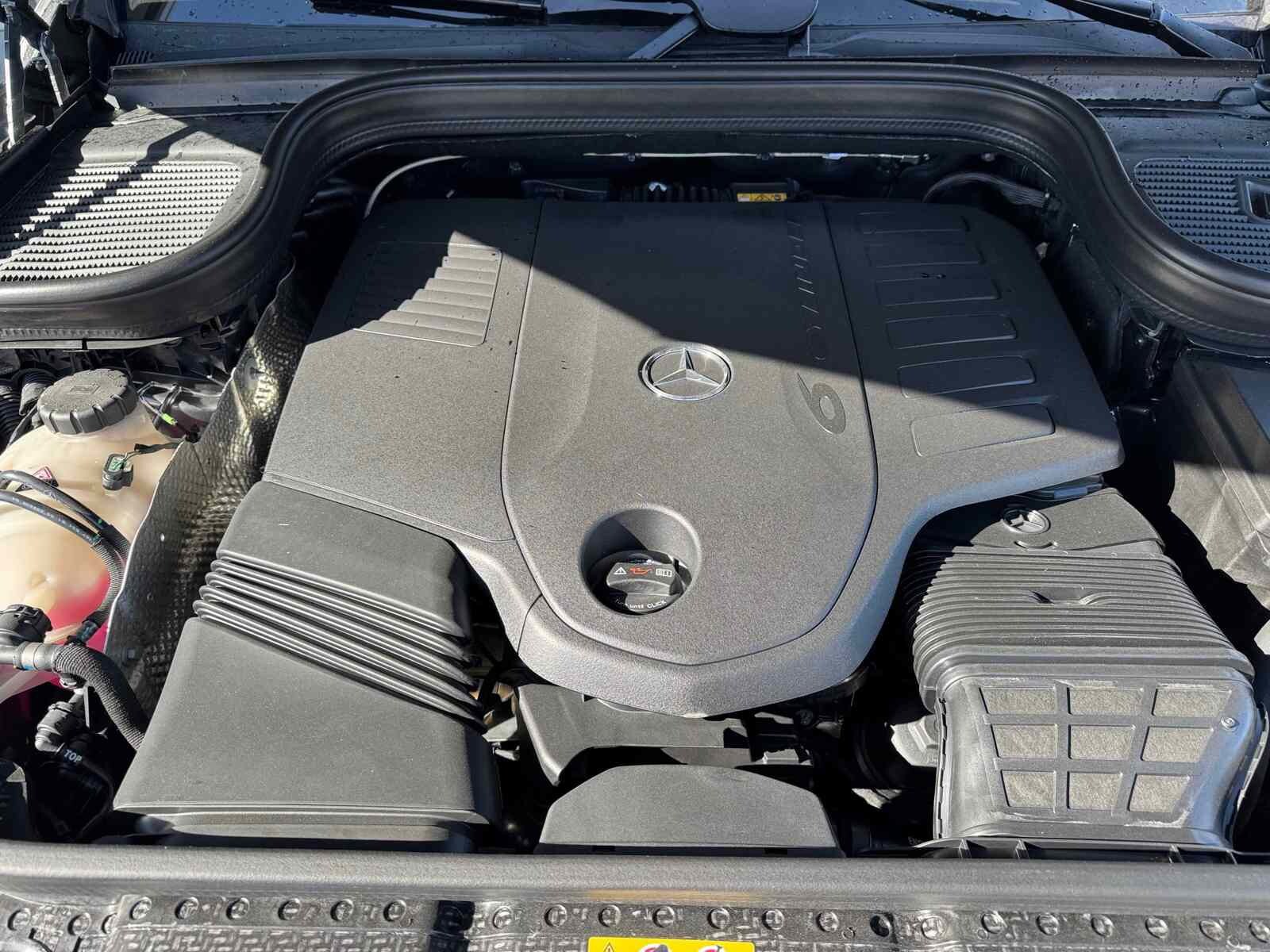 2025 Mercedes-Benz GLS Base - Photo 35