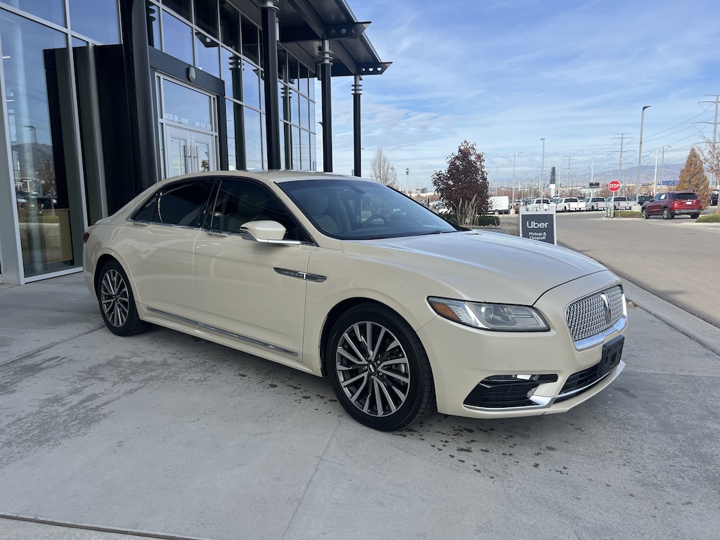 Used 2018 Lincoln Continental Select Sedan