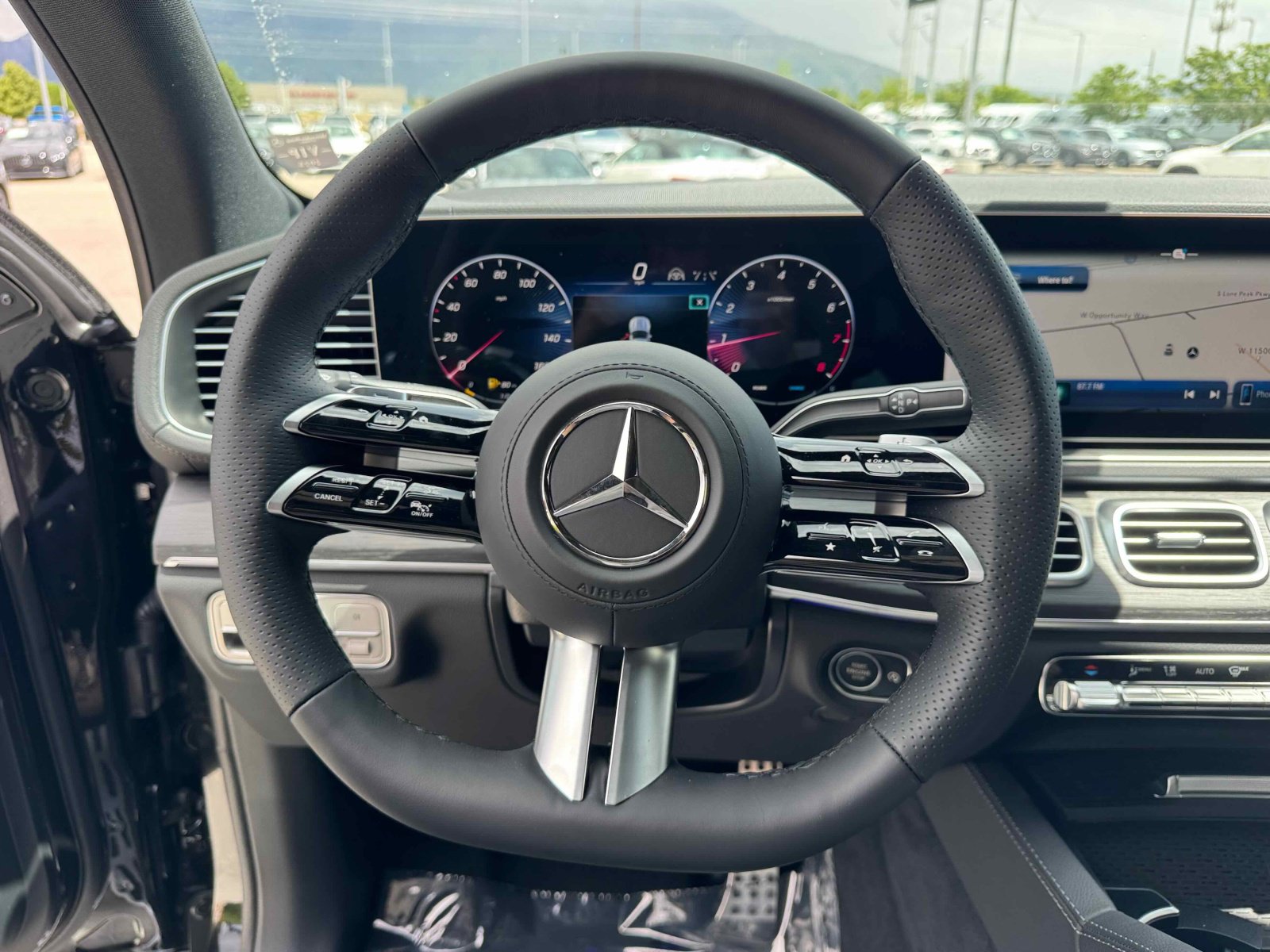 2025 Mercedes-Benz GLS Base - Photo 18