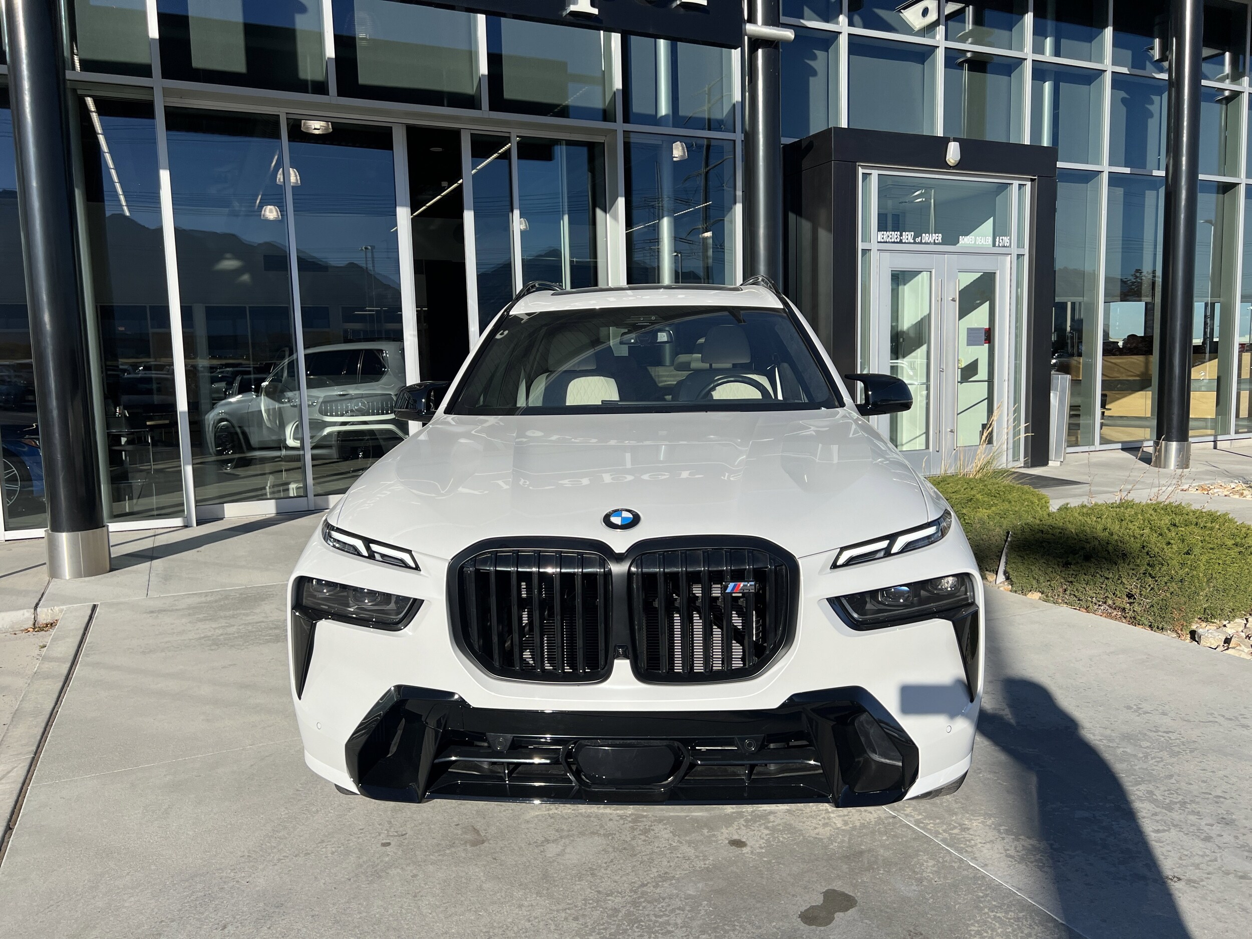 2024 Bmw X7 M60i photo 2