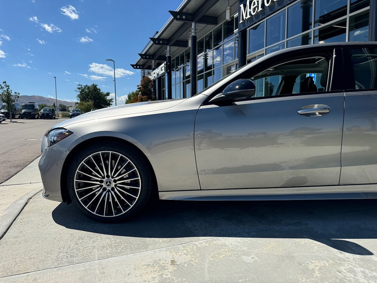 2024 Mercedes Benz C 300 4MATIC photo 3