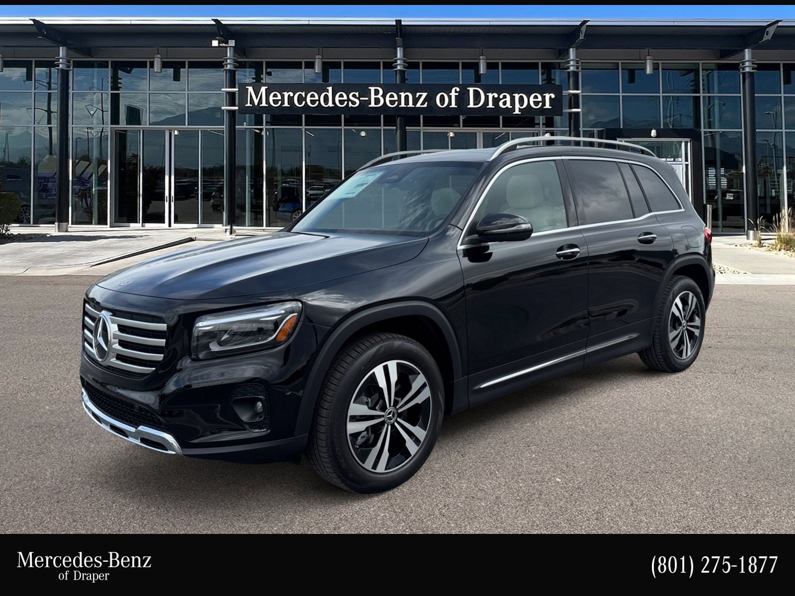 2026 Mercedes-Benz GLB GLB 250 4MATIC's photo