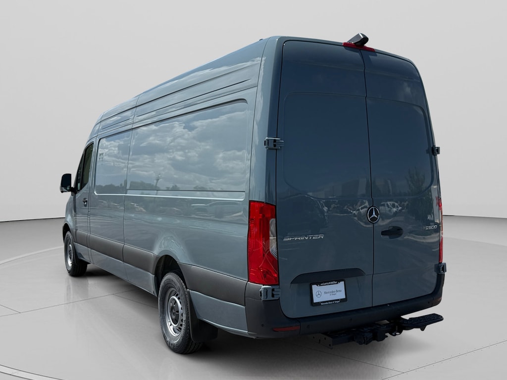 New 2026 Mercedes-Benz Sprinter 2500 VAN 2500 High Roof I4 Diesel HO 170 RWD