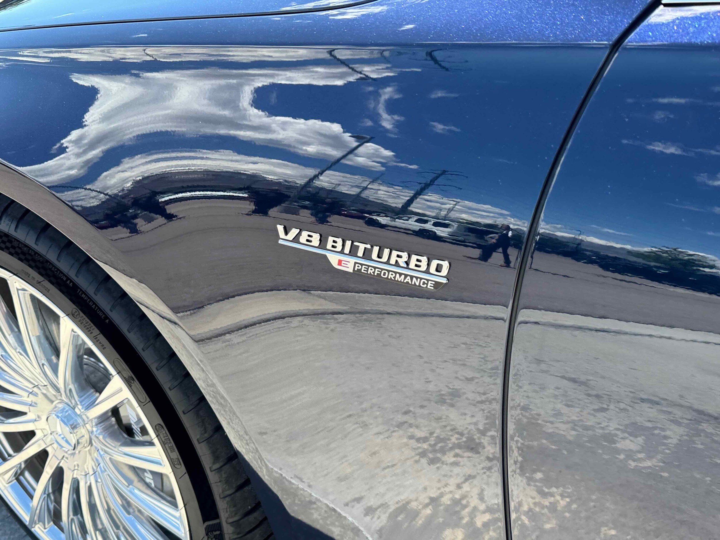 2025 Mercedes-Benz S-Class S 63 - Photo 16