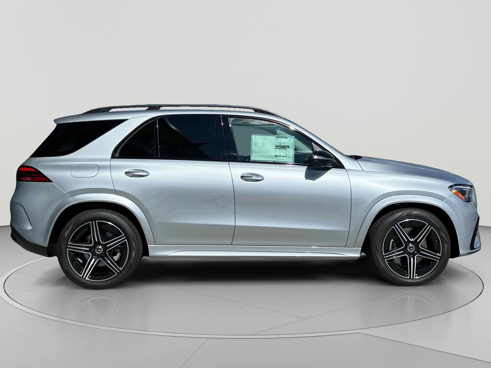 2026 Mercedes-Benz GLE GLE450 - Photo 9