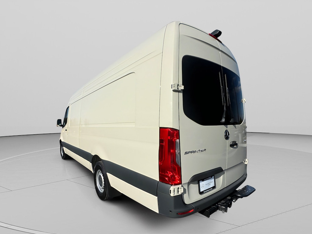 New 2026 Mercedes-Benz Sprinter 2500 2500 High Roof I4 Diesel HO 170 Extended RWD