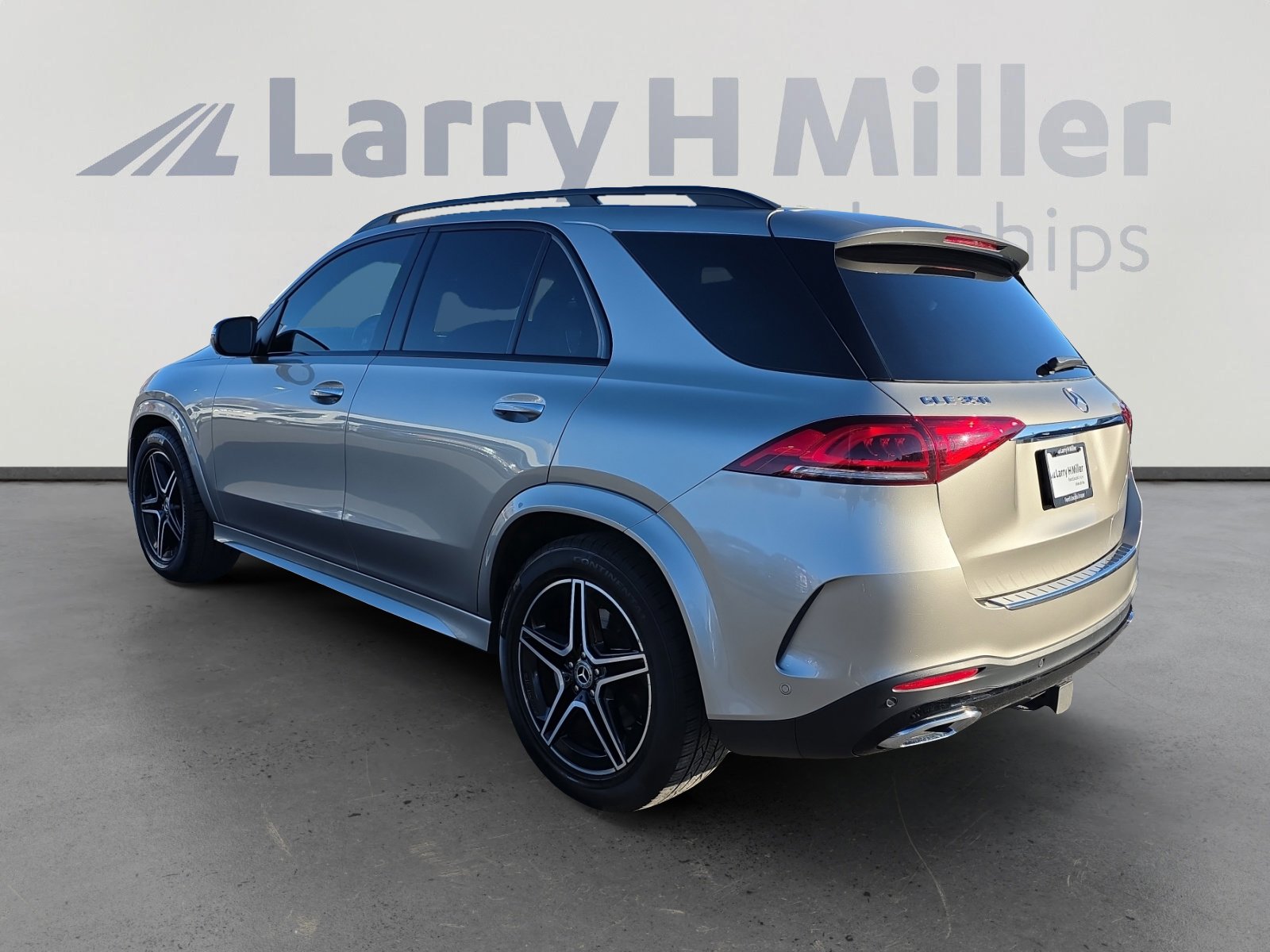 2020 Mercedes Benz GLE 350 4MATIC photo 4