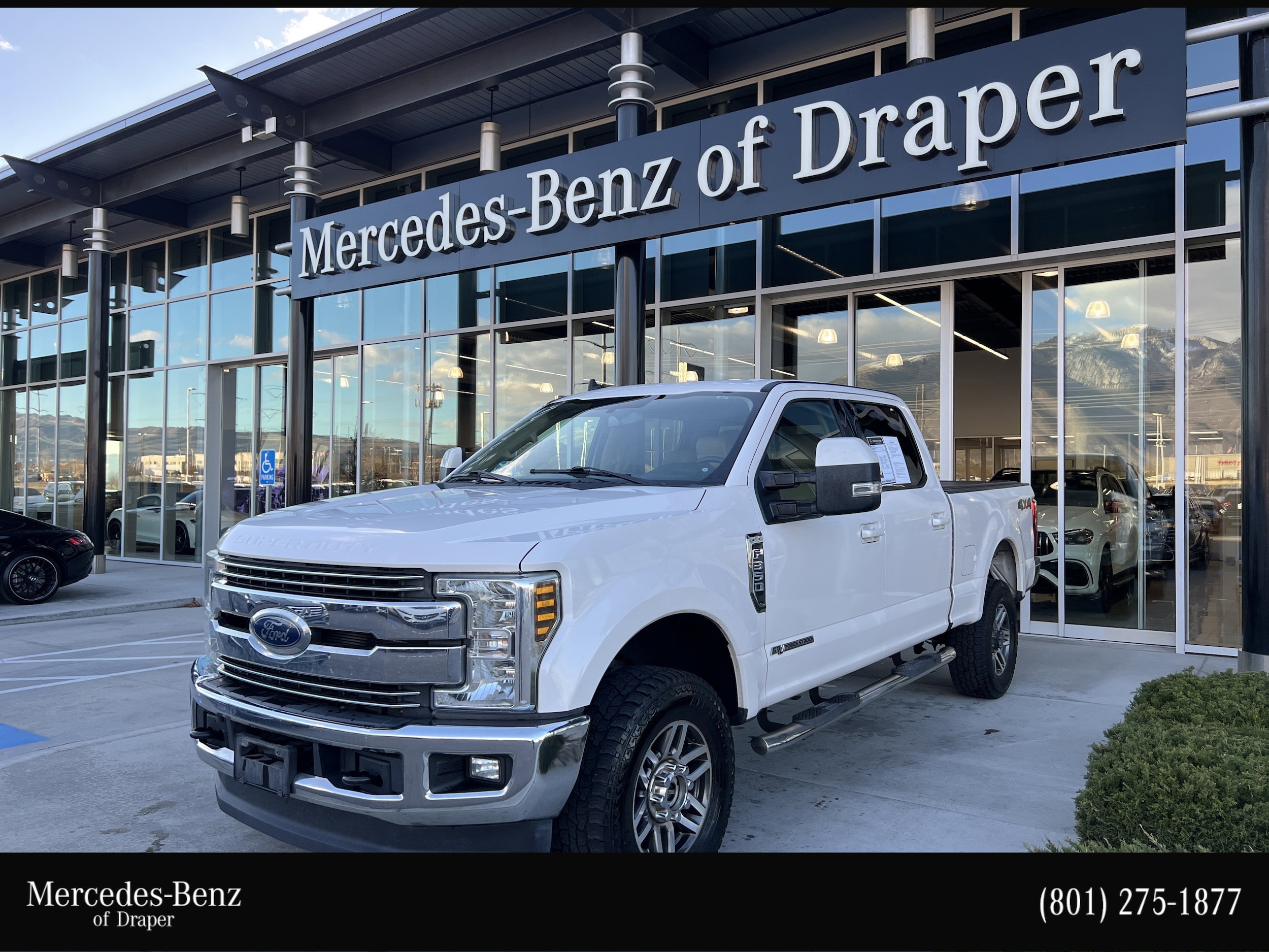 2019 Ford F-350 Super Duty Lariat's photo