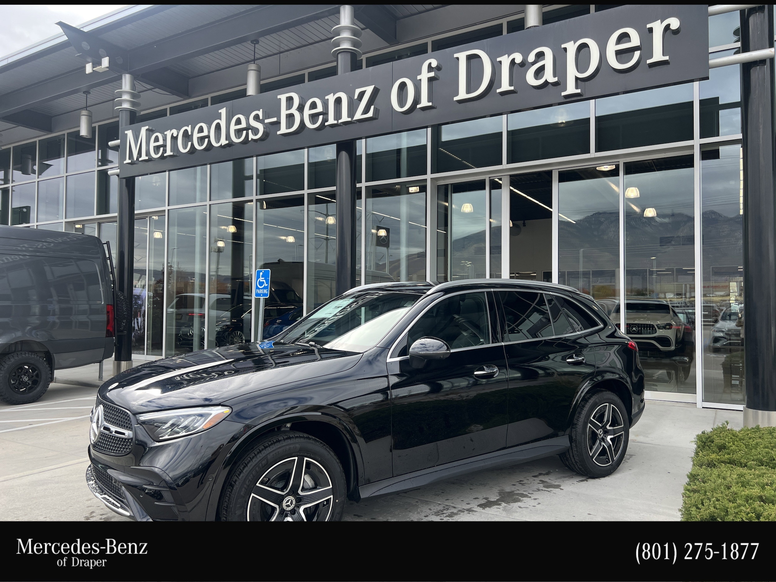 2026 Mercedes-Benz GLC Base's photo