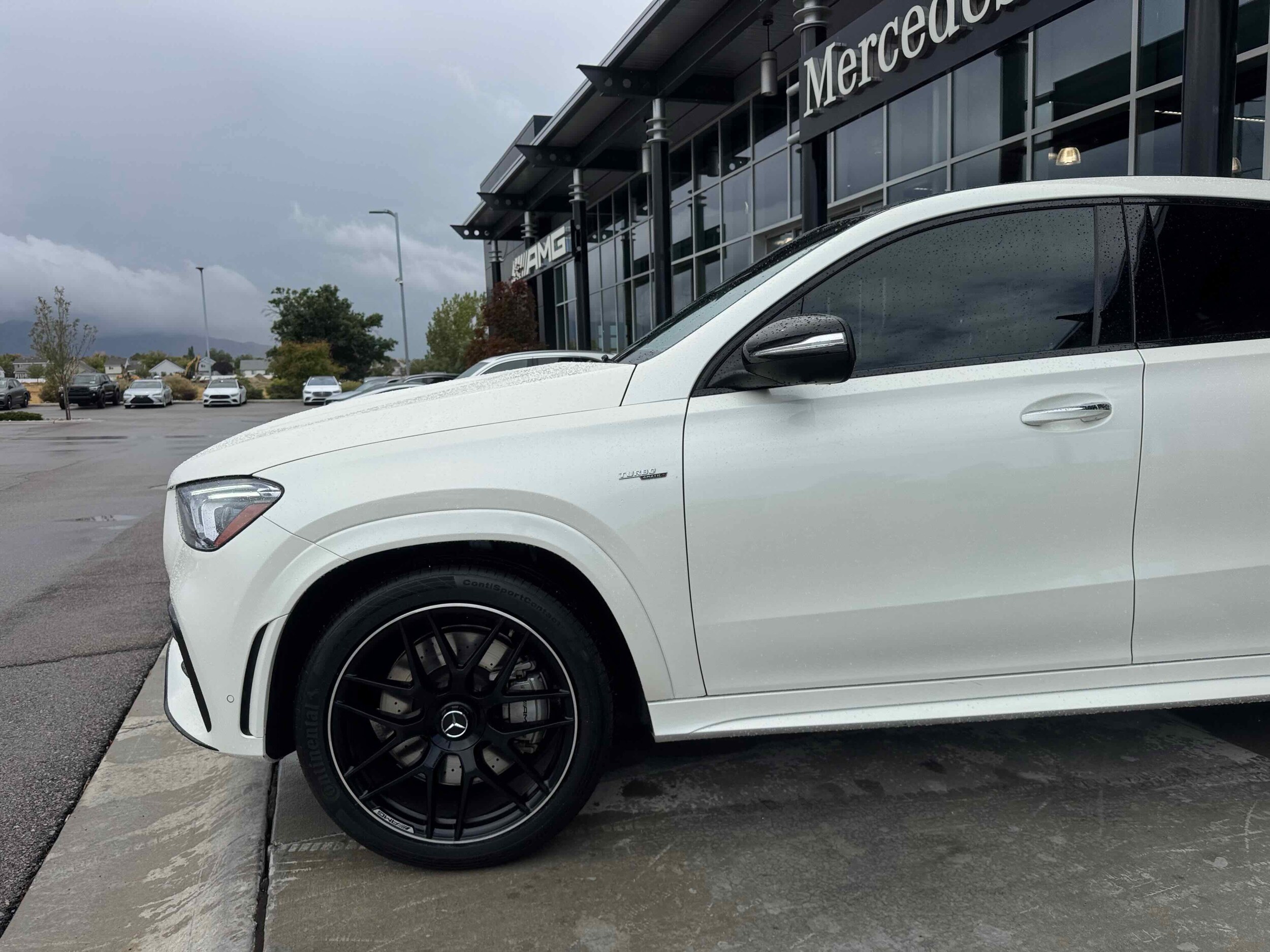 2022 Mercedes Benz GLE AMG 53 4MATIC photo 2