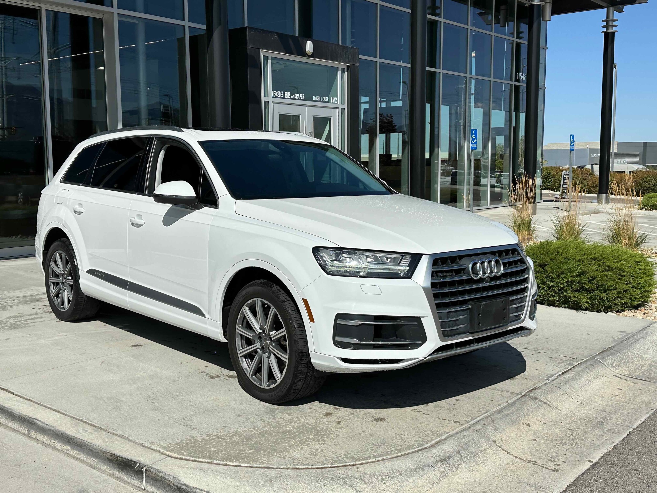 2019 Audi Q7 Premium Plus photo 3
