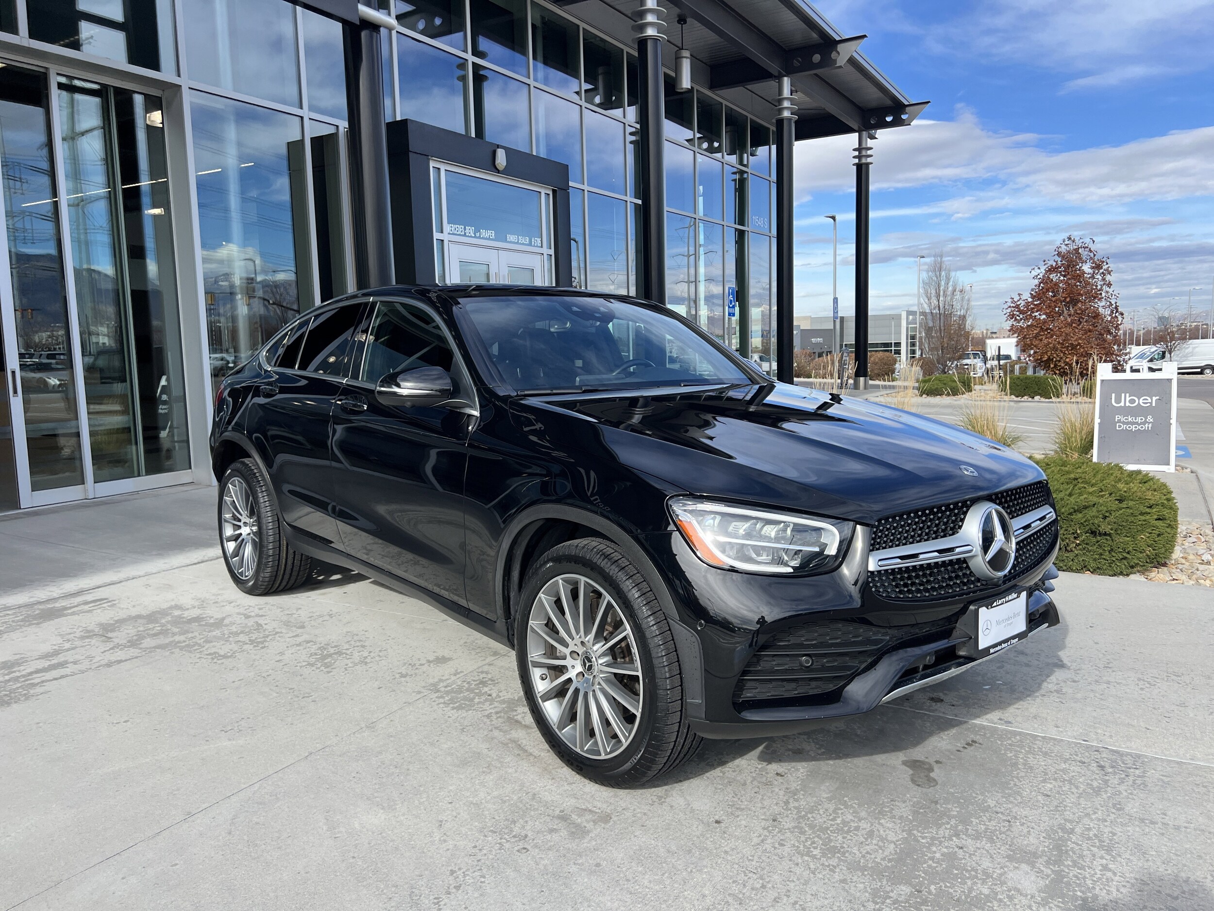 2020 Mercedes Benz GLC 300 4MATIC Coupe photo 3