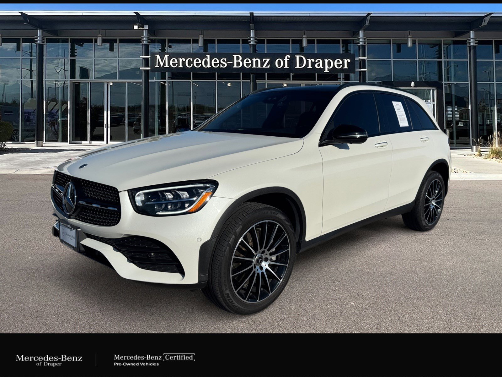 2022 Mercedes-Benz GLC GLC 300 4MATIC's photo