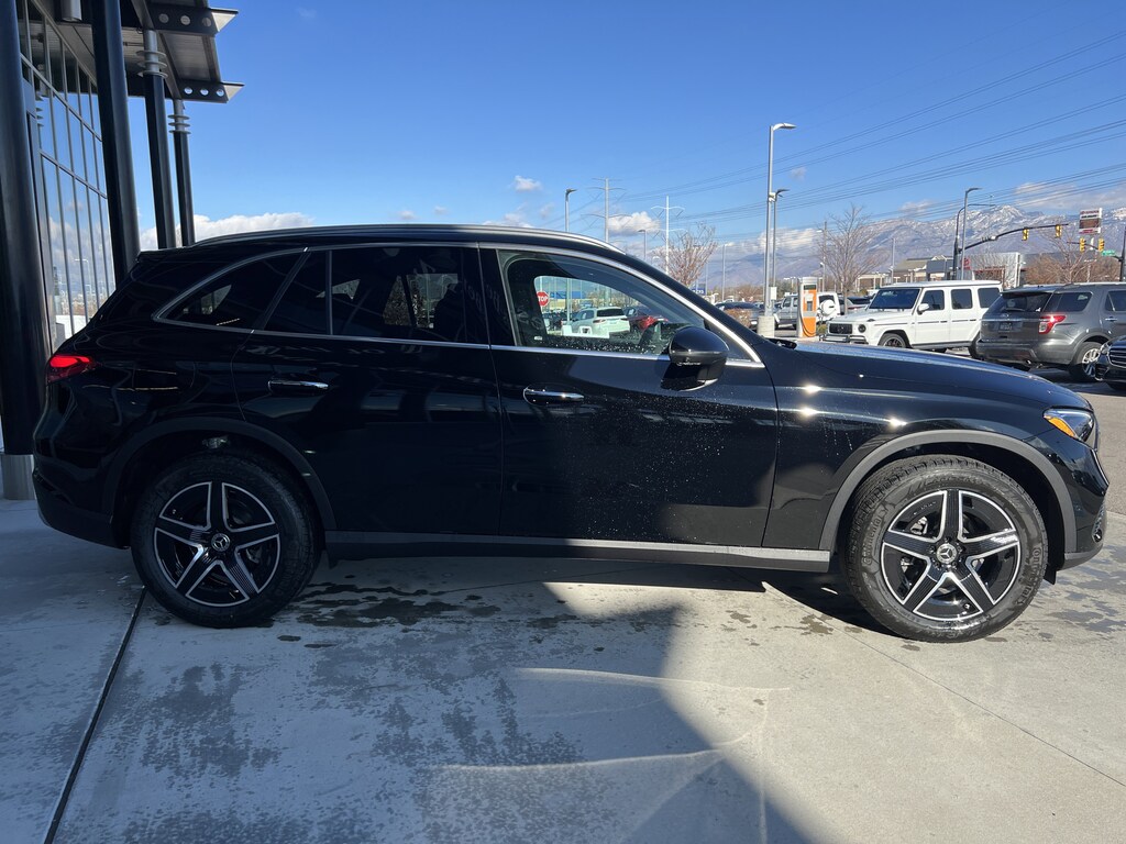 New 2026 Mercedes-Benz GLC 300 4MATIC SUV