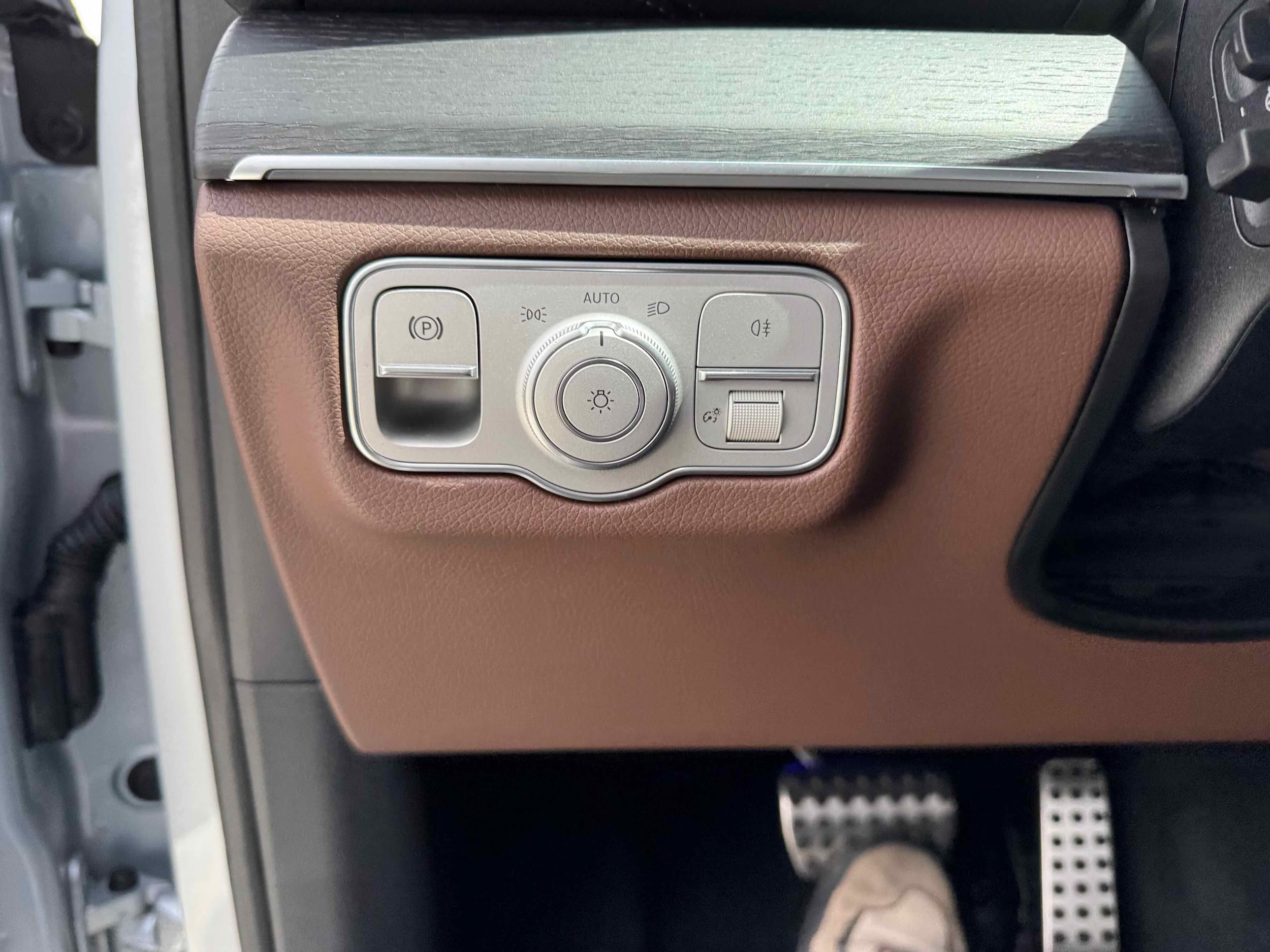 2025 Mercedes-Benz GLS Base - Photo 25