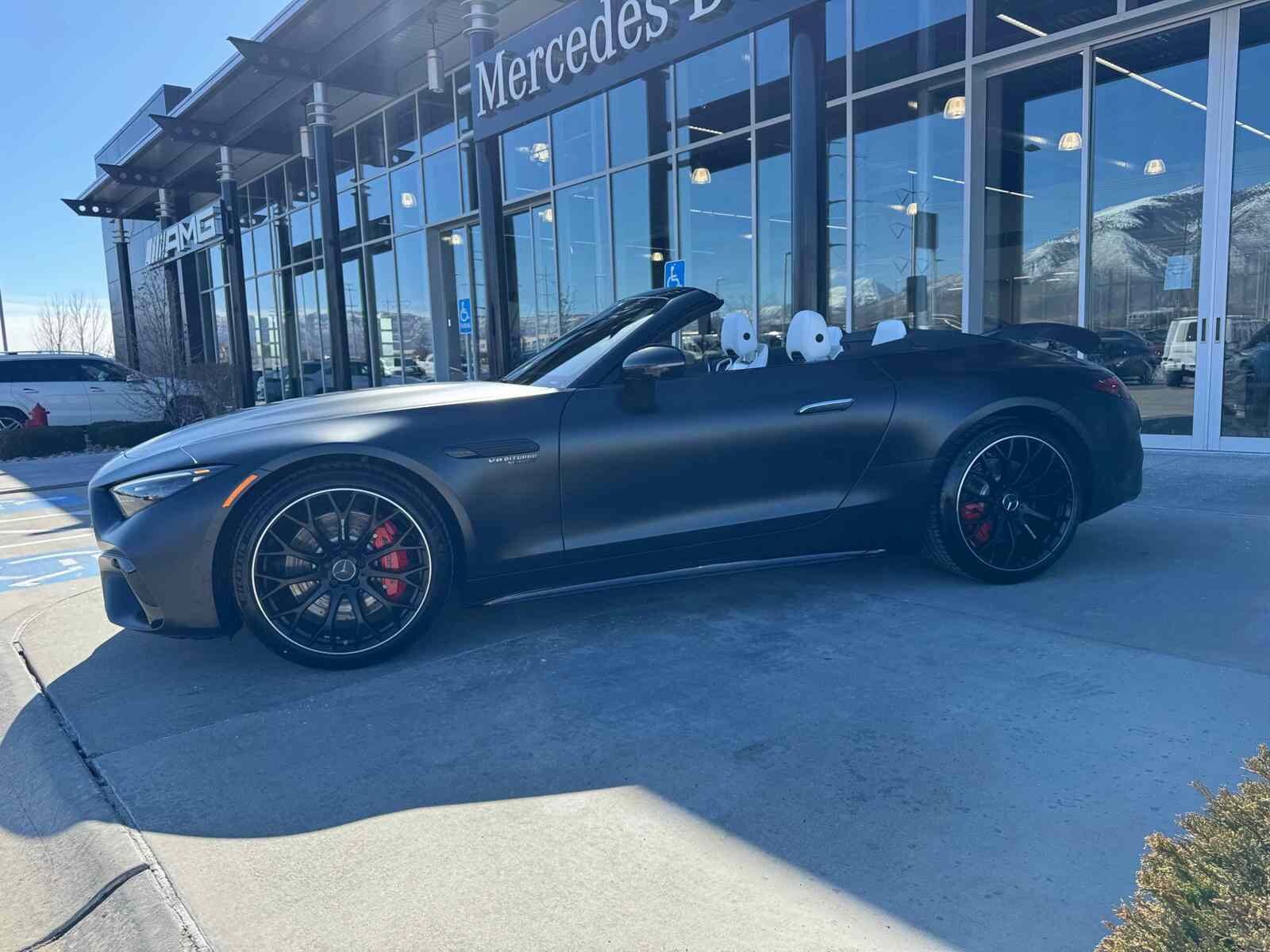 2025 Mercedes Benz SL AMG 55 photo 4