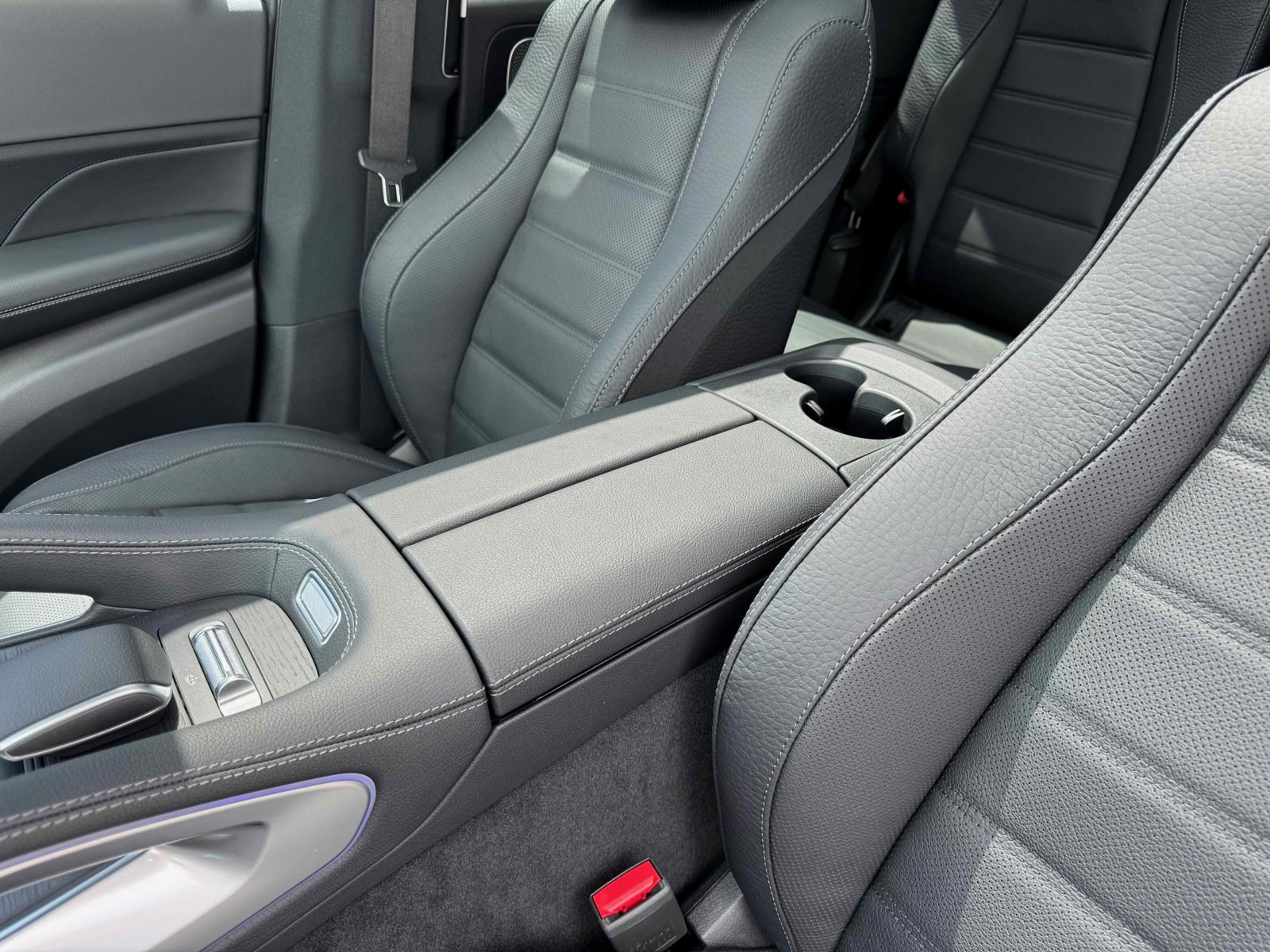 2025 Mercedes-Benz GLS Base - Photo 26