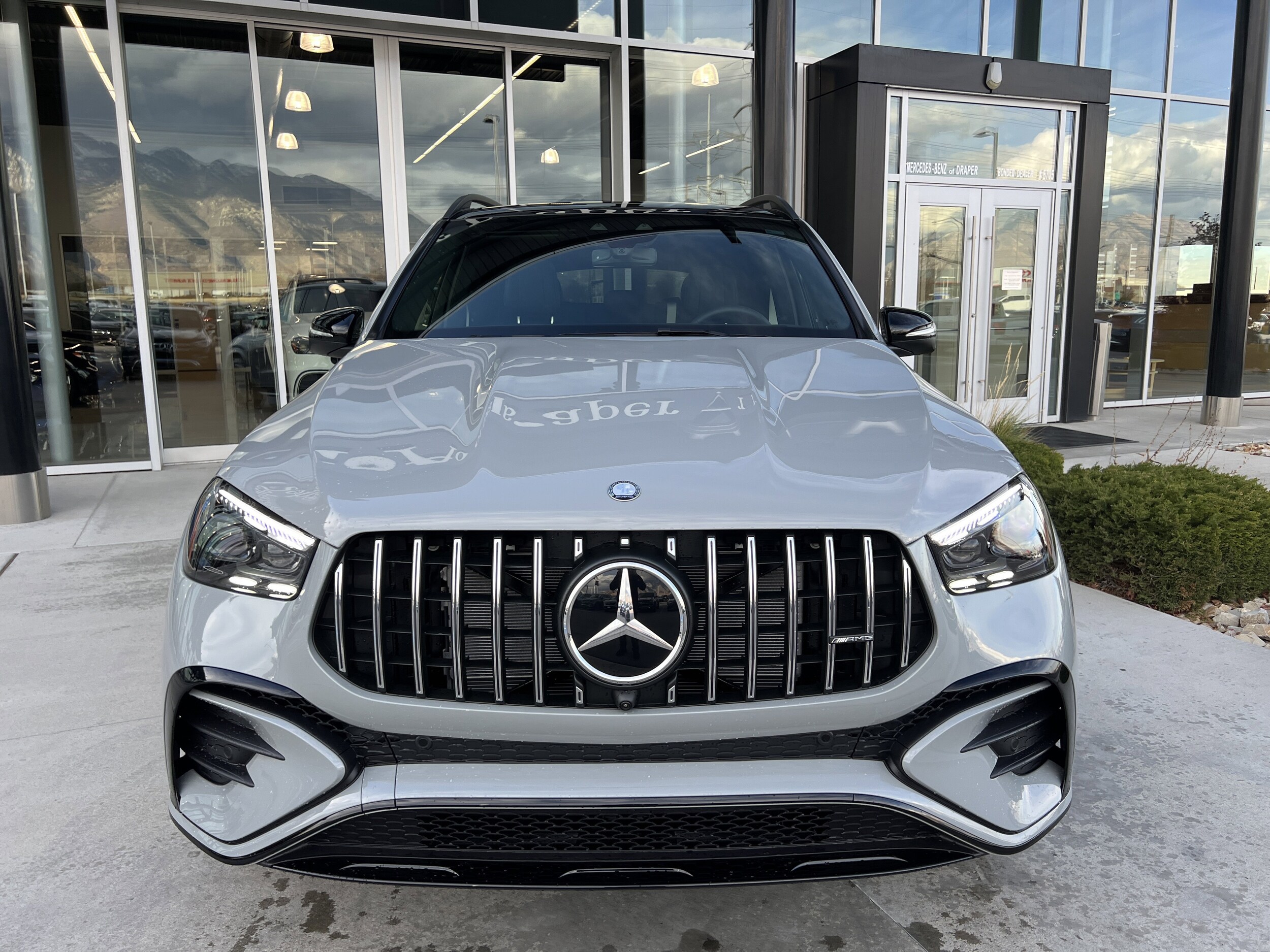 2026 Mercedes Benz GLE AMG 53 photo 2