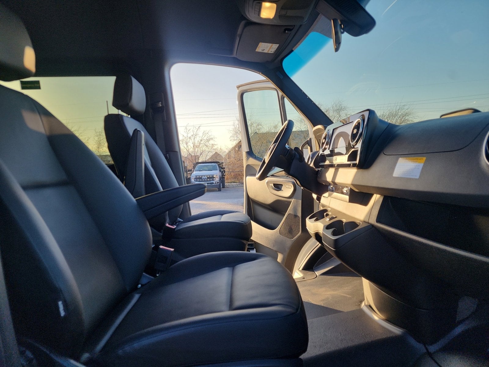 2025 Mercedes-Benz Sprinter Passenger Van Base - Photo 34