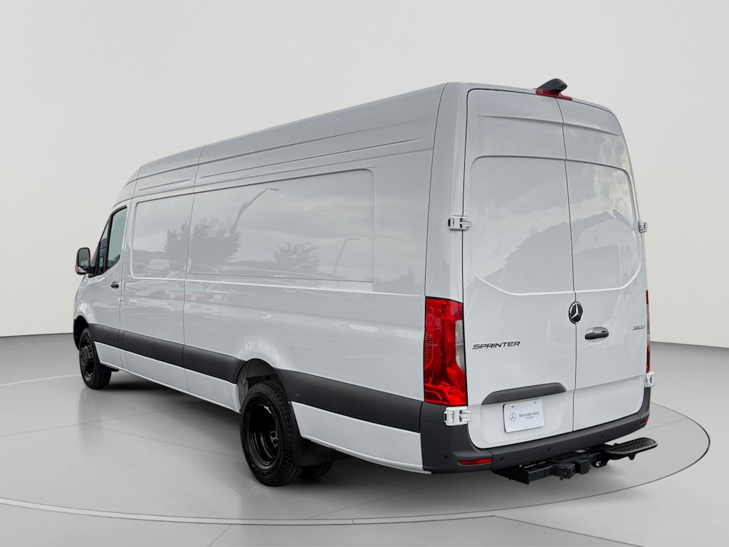 New 2026 Mercedes-Benz Sprinter 3500 3500 High Roof I4 Diesel HO 170 Extended RWD