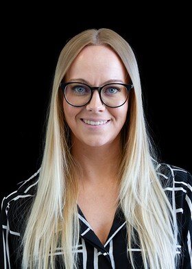 Staff member Ashley Pendley from ID_7bdee38e5eed