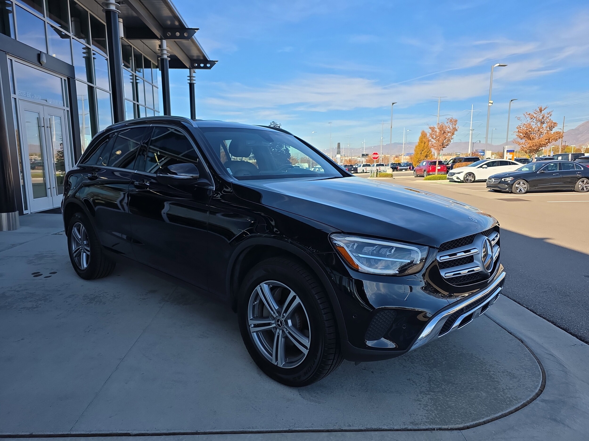 2021 Mercedes Benz GLC 300 4MATIC photo 4