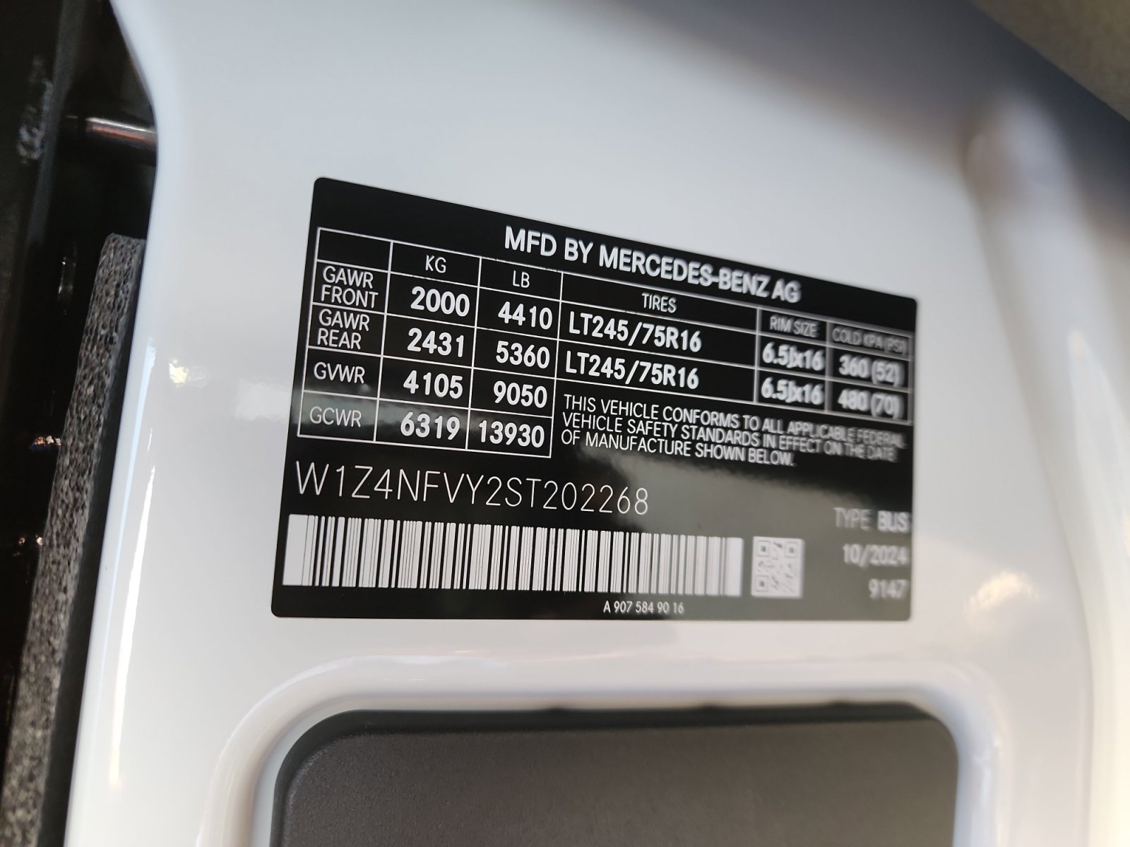 2025 Mercedes-Benz Sprinter Passenger Van Base - Photo 38