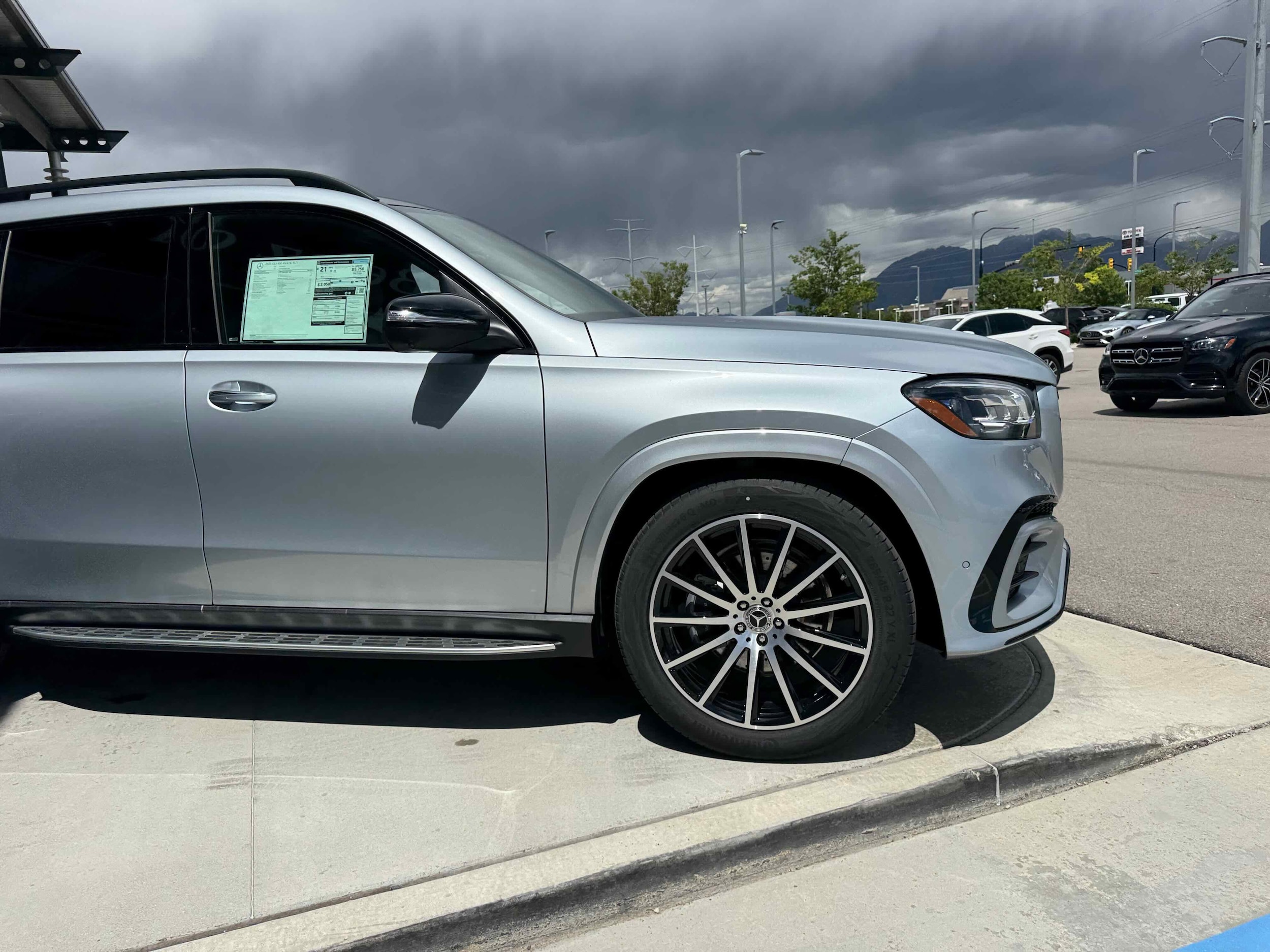 2025 Mercedes-Benz GLS Base - Photo 11