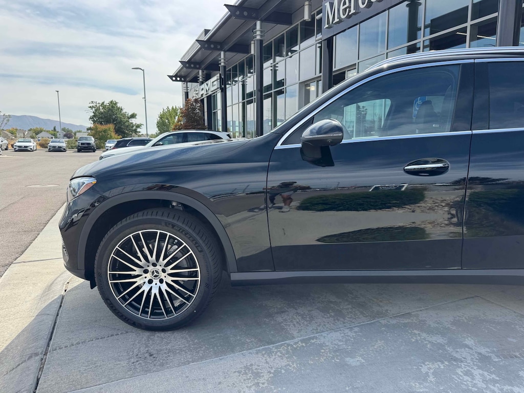 New 2026 Mercedes-Benz GLC 300 4MATIC SUV
