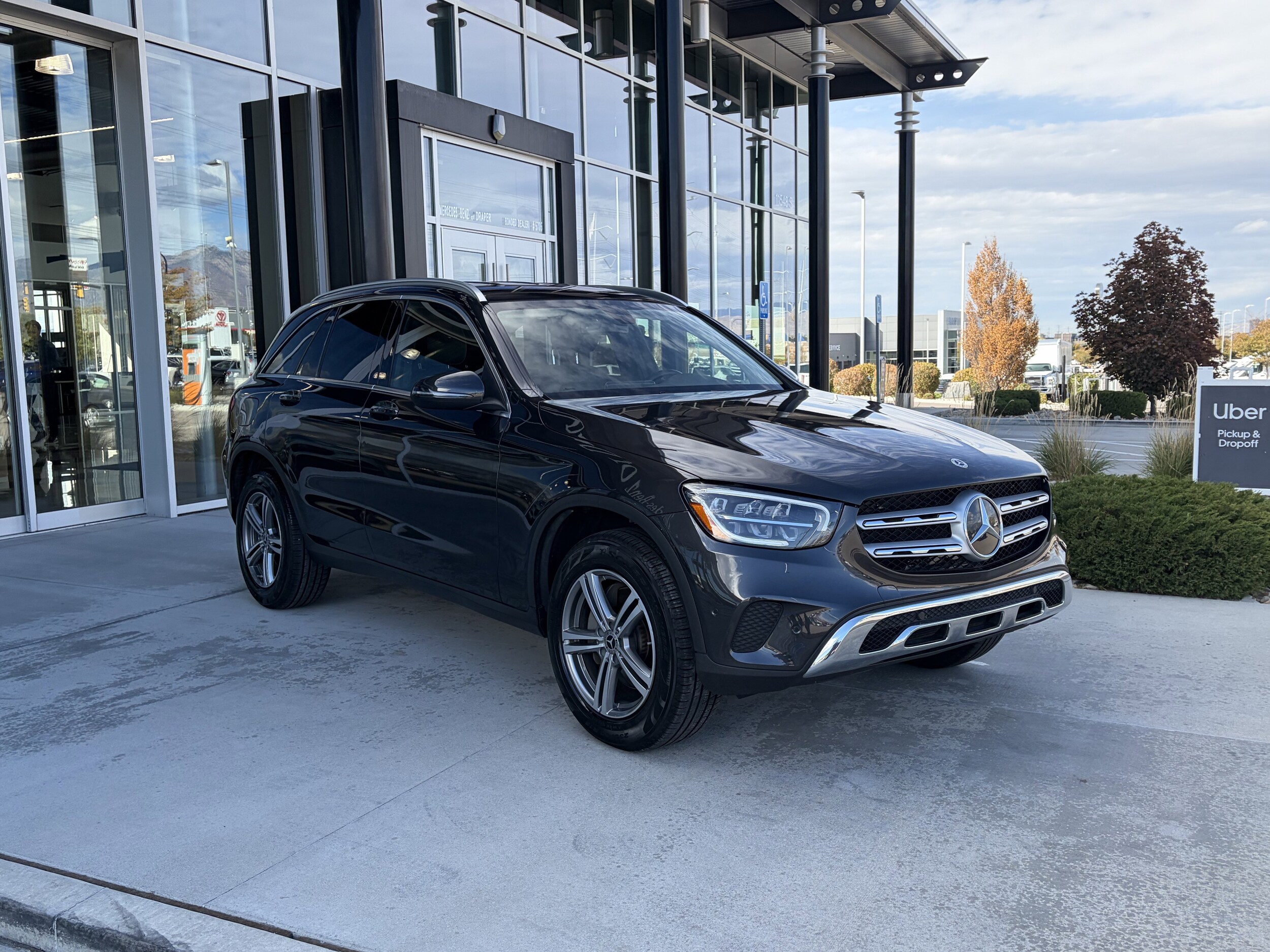 2021 Mercedes Benz GLC 300 4MATIC photo 3