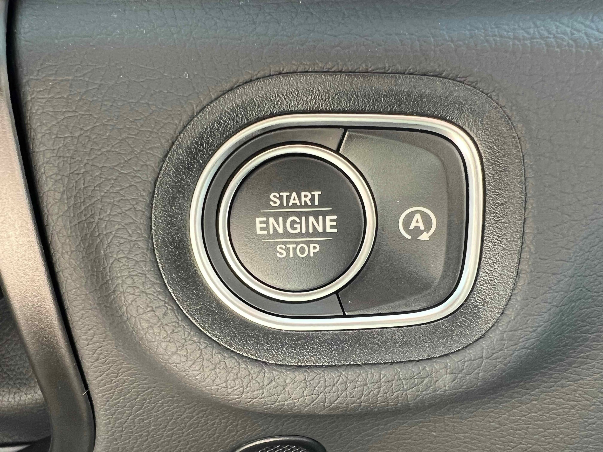 2026 Mercedes-Benz GLE GLE450 - Photo 32
