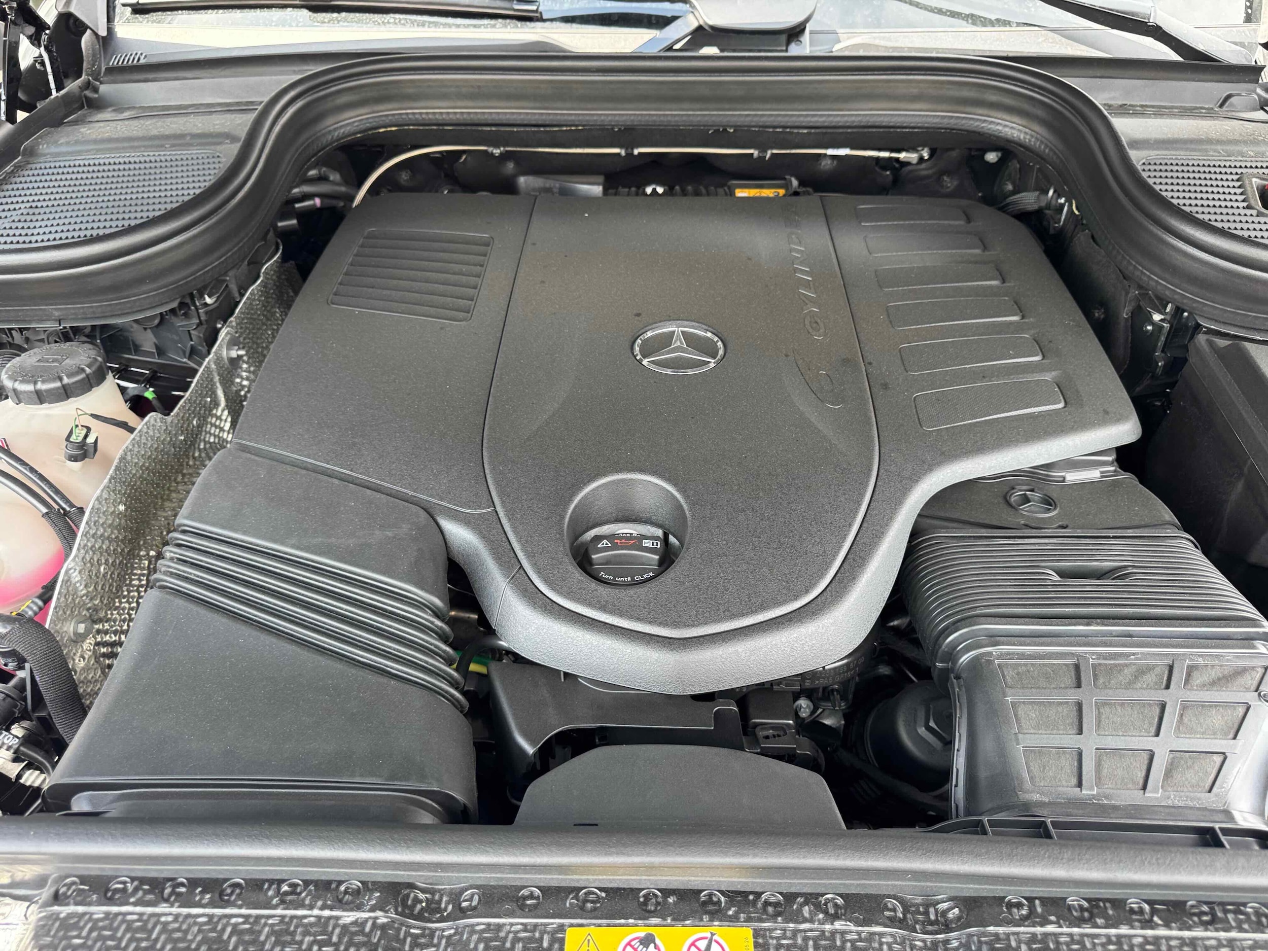 2025 Mercedes-Benz GLS Base - Photo 34