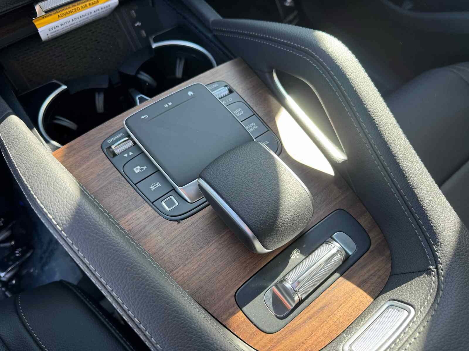 2025 Mercedes-Benz GLS Base - Photo 24