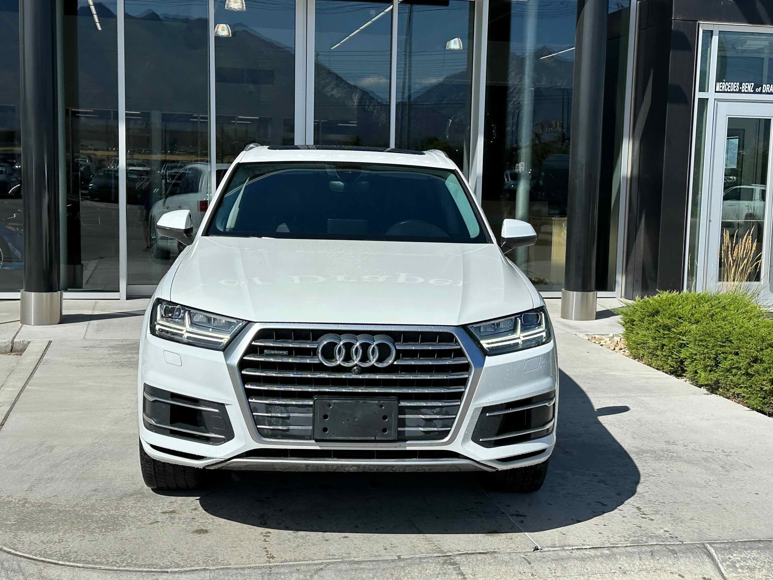 2019 Audi Q7 Premium Plus photo 2