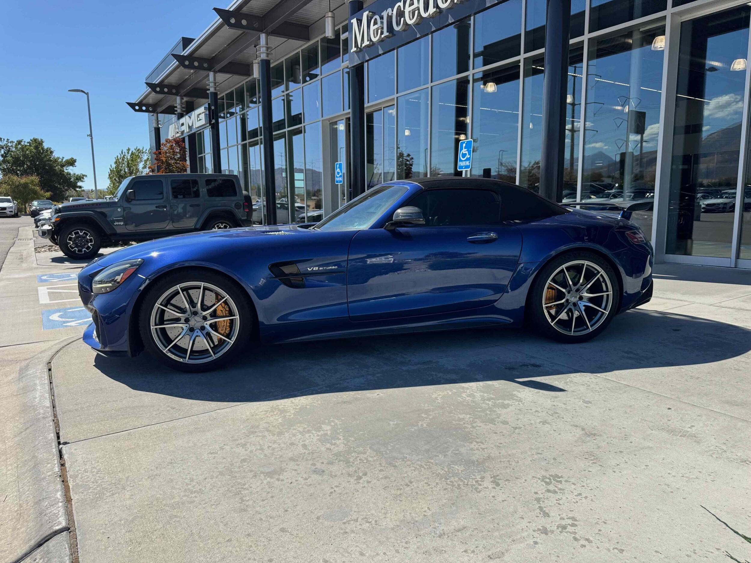 2020 Mercedes Benz R AMG photo 3
