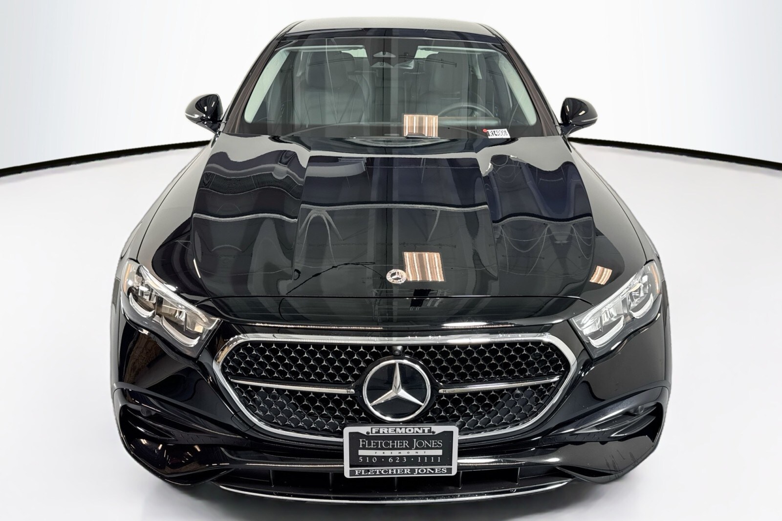 2025 Mercedes Benz E 350 4MATIC Sedan photo 2