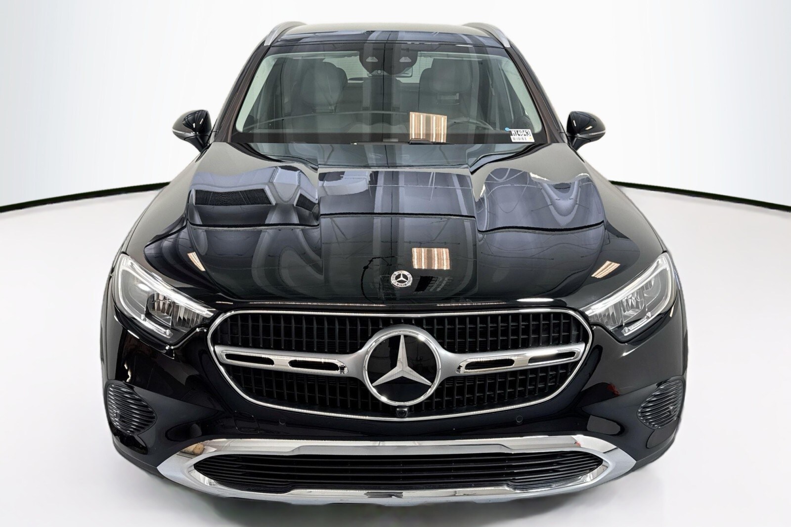 2025 Mercedes Benz GLC 350e 4MATIC photo 2