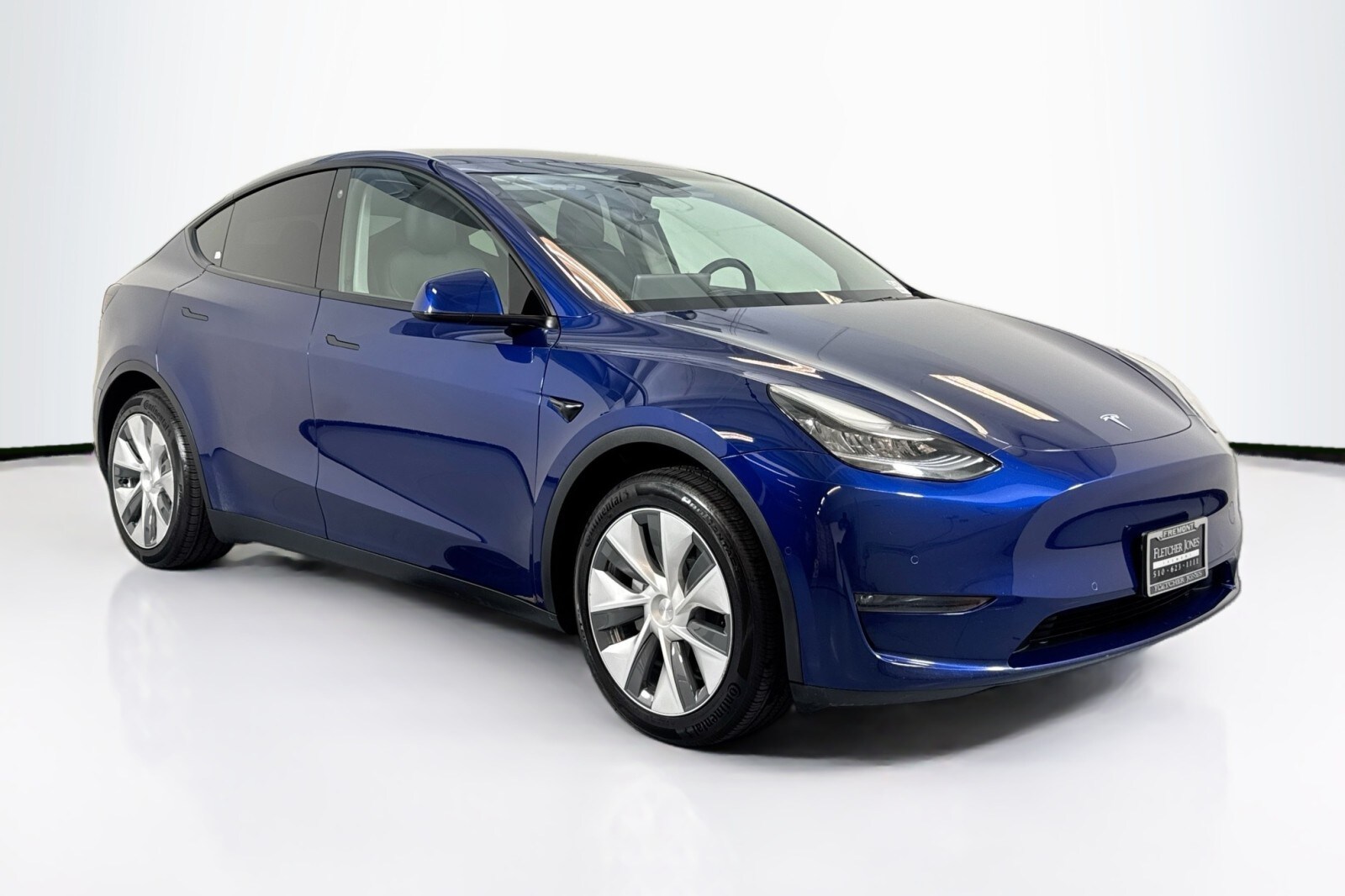 2021 Tesla Model Y Long Range photo 3